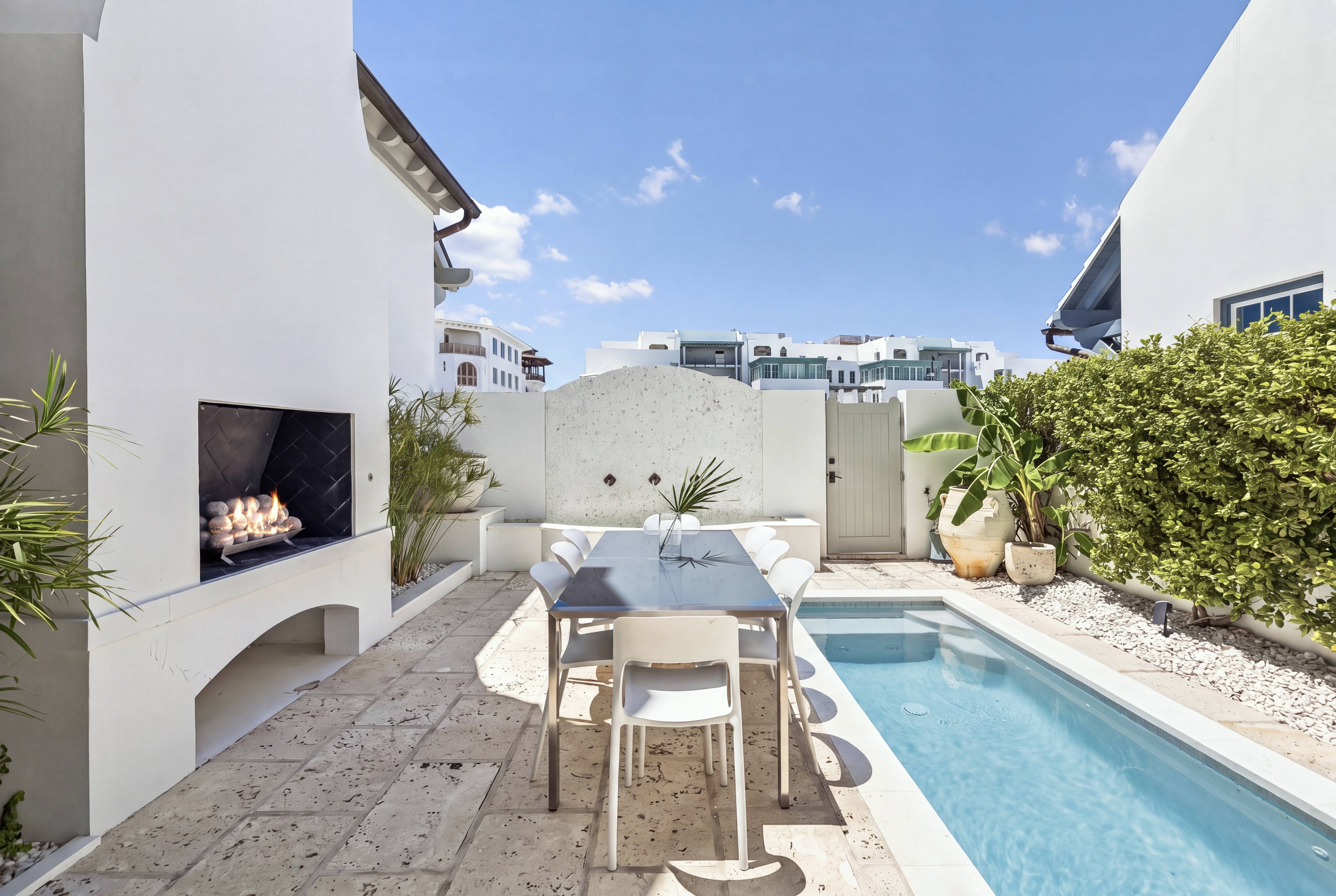  Sophisticated Home With Room For Pool Moments From The Gulf - 物件實景