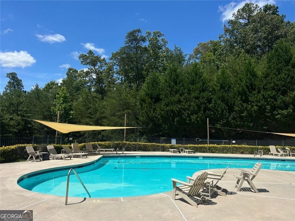 DAWSONVILLE, Georgia, 30534, United States, 3 Bedrooms Bedrooms, ,3 BathroomsBathrooms,Residential,For Sale,1894600