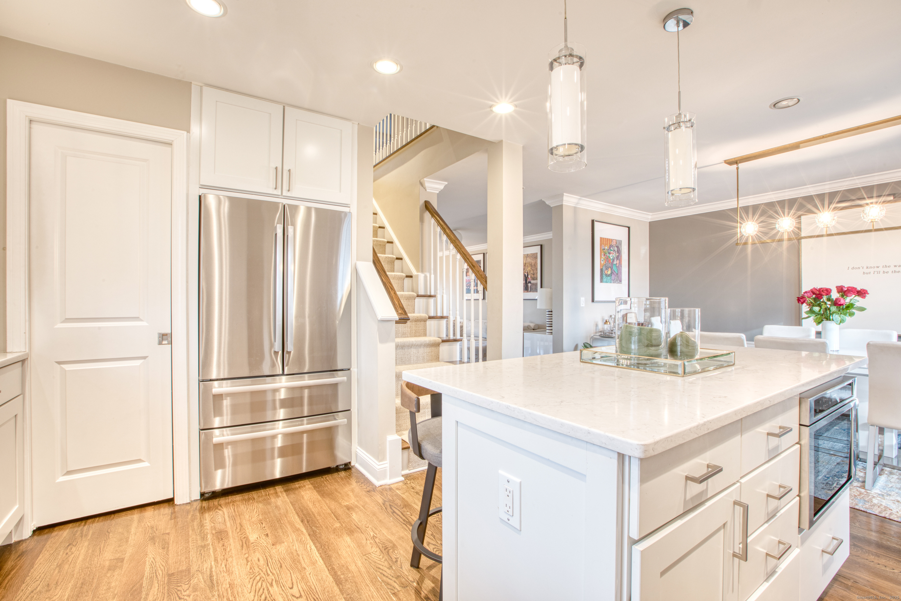 Greenwich, Connecticut, 06807, United States, 4 Bedrooms Bedrooms, ,4 BathroomsBathrooms,Residential,For Sale,1994508