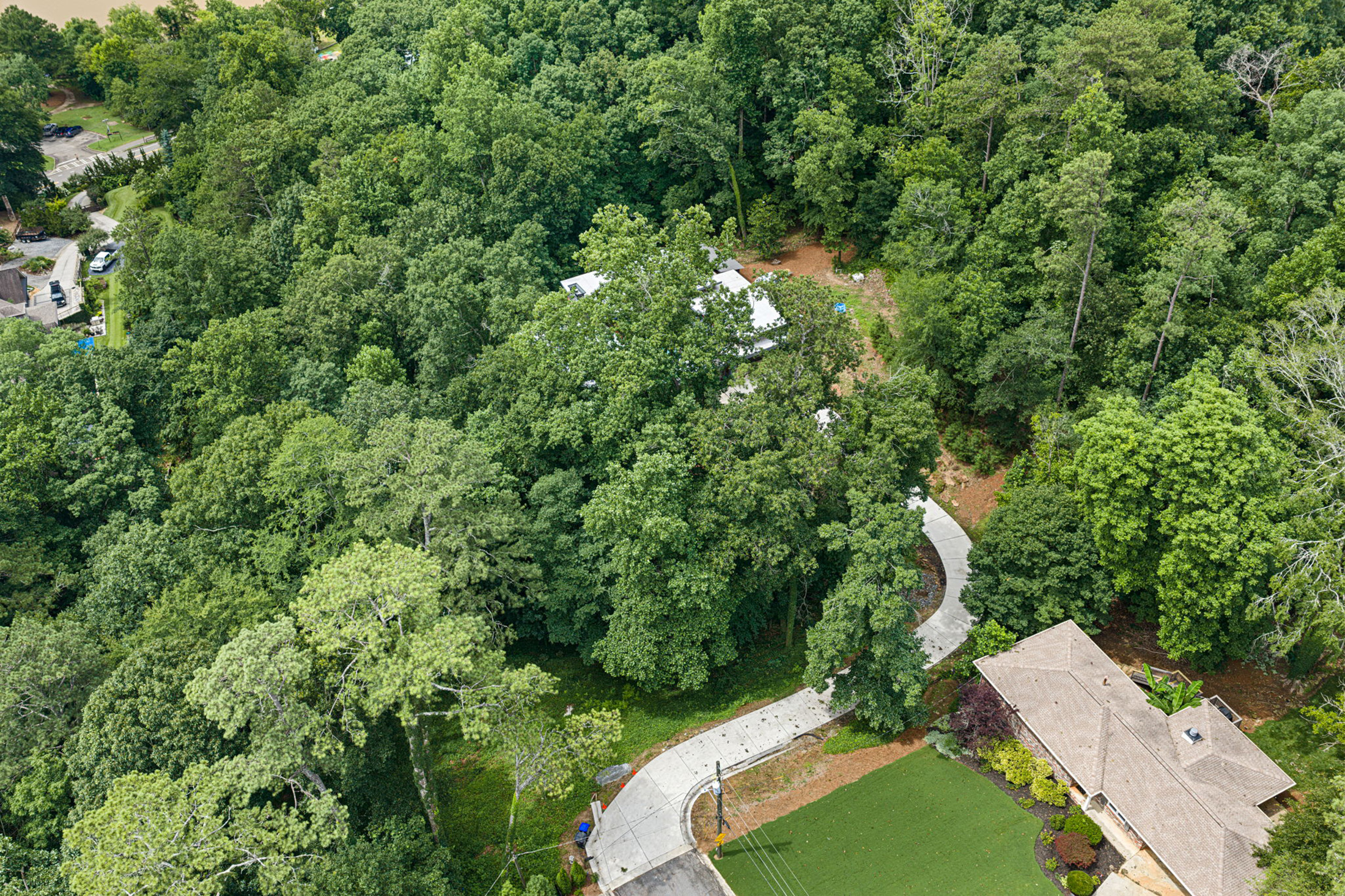  Modern Luxury Meets Nature in the Heart of Roswell - 物件實景