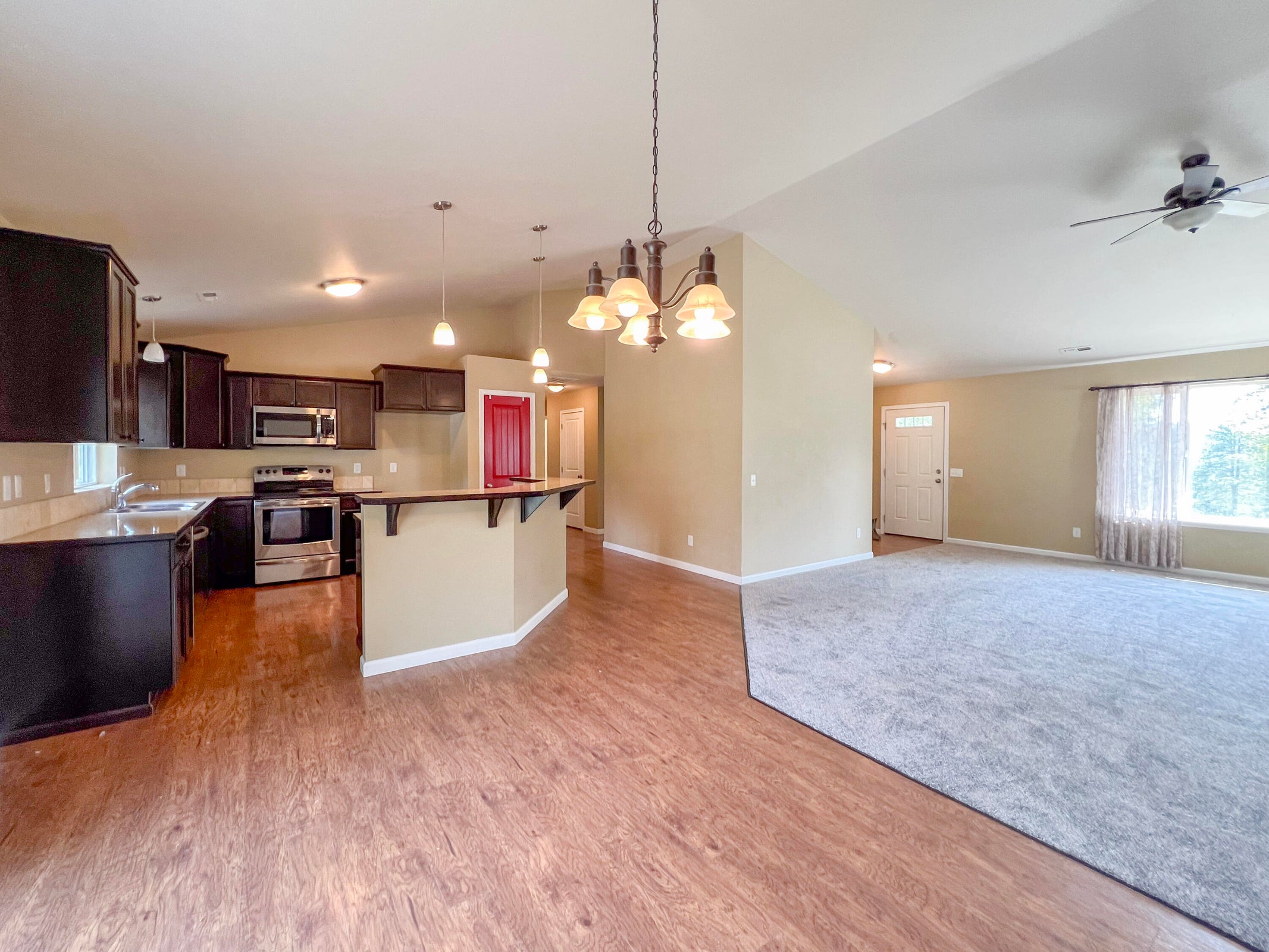 Colville, Washington, 99114, United States, 3 Bedrooms Bedrooms, ,2 BathroomsBathrooms,Residential,For Sale,1928026