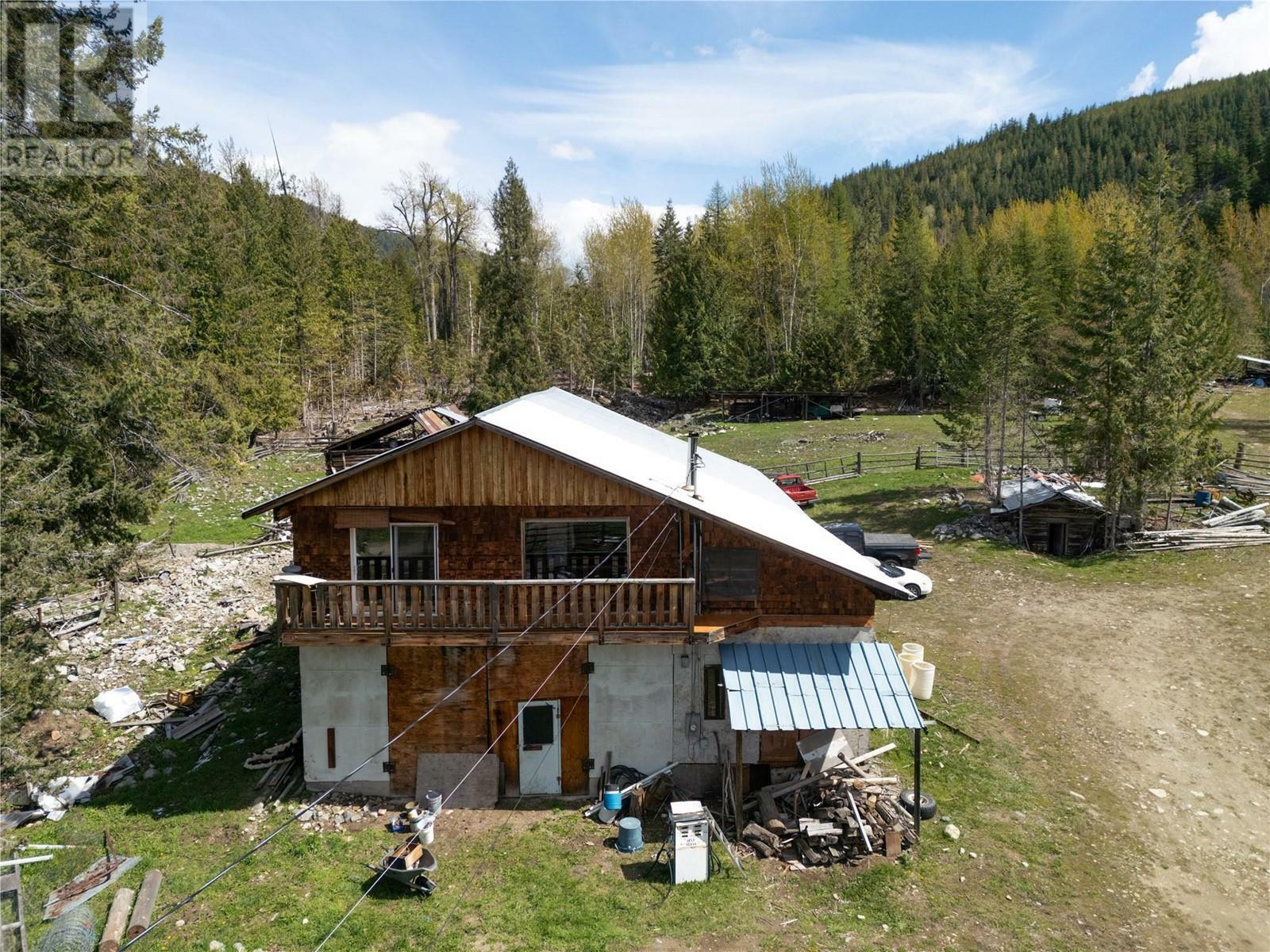 LUMBY, British Columbia, V0E 2G1, CA, 3 Bedrooms Bedrooms, ,2 BathroomsBathrooms,Residential,For Sale,1838495