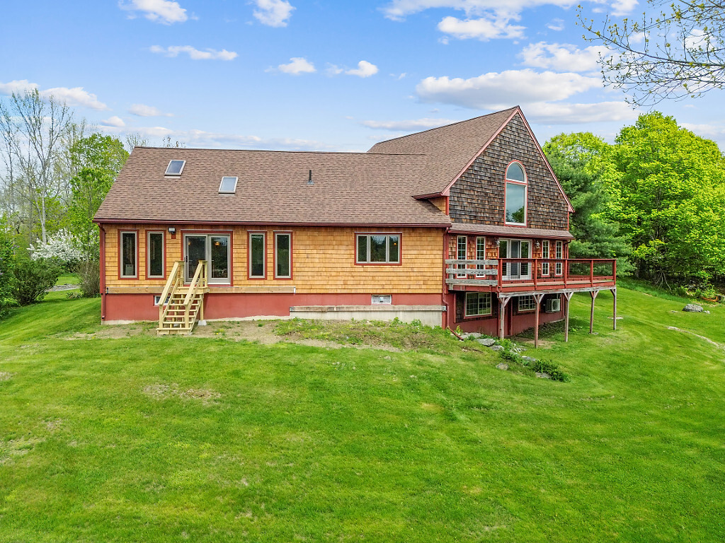 Liberty, Maine, 04949, United States, 2 Bedrooms Bedrooms, ,3 BathroomsBathrooms,Residential,For Sale,1838290