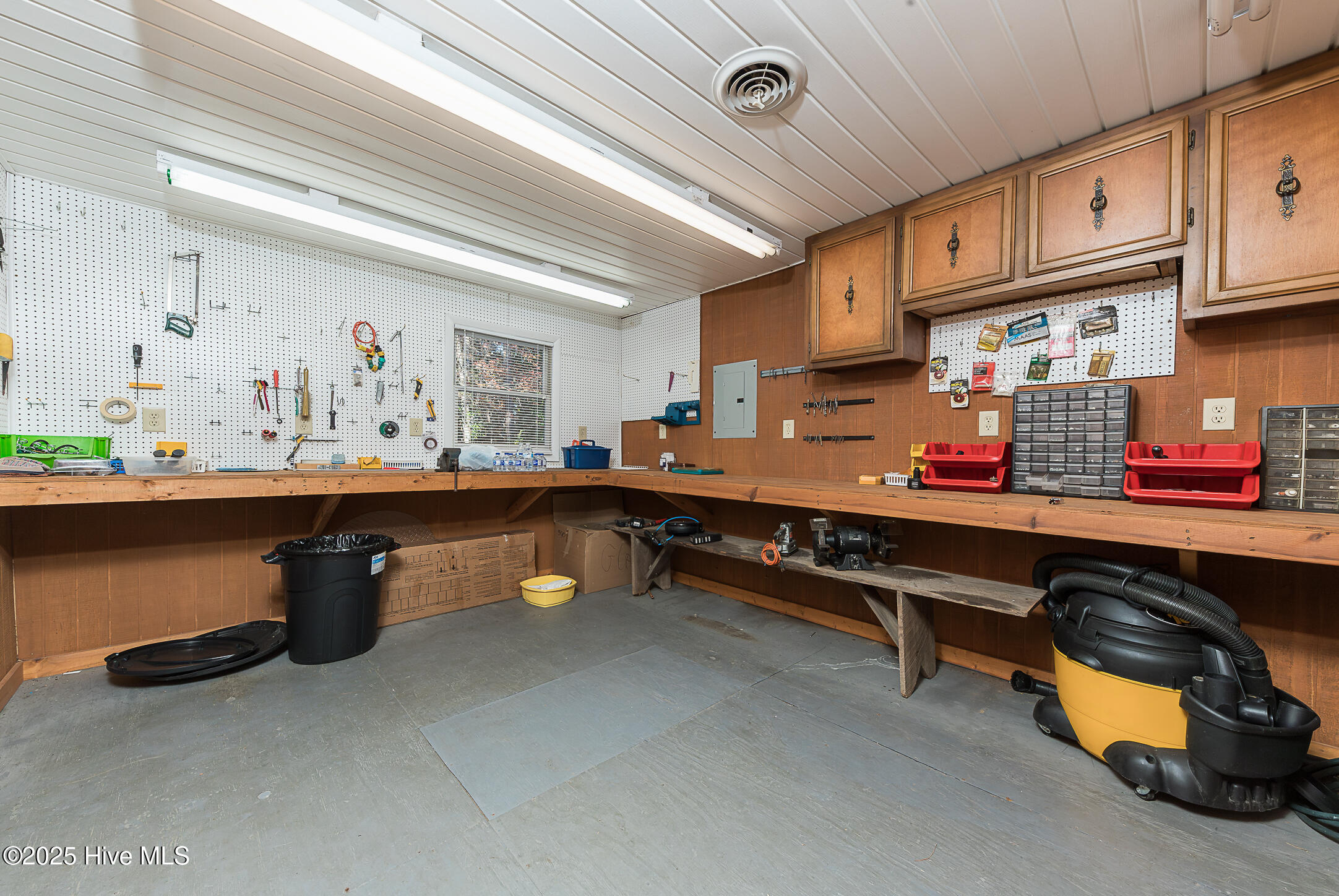 Jacksonville, North Carolina, 28546, United States, 4 Bedrooms Bedrooms, ,3 BathroomsBathrooms,Residential,For Sale,1997796