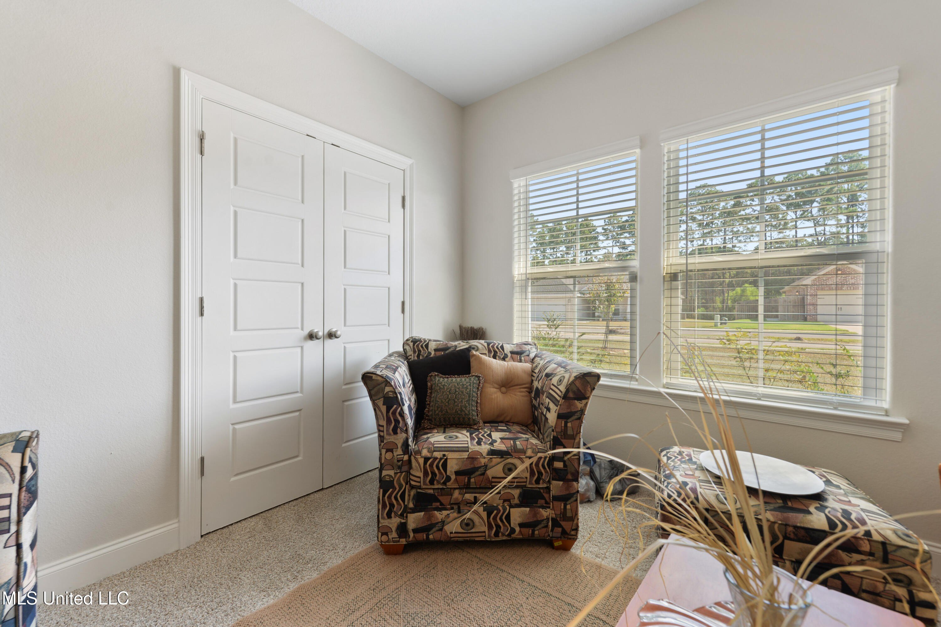 Gulfport, Mississippi, 39503, United States, 5 Bedrooms Bedrooms, ,3 BathroomsBathrooms,Residential,For Sale,1979883