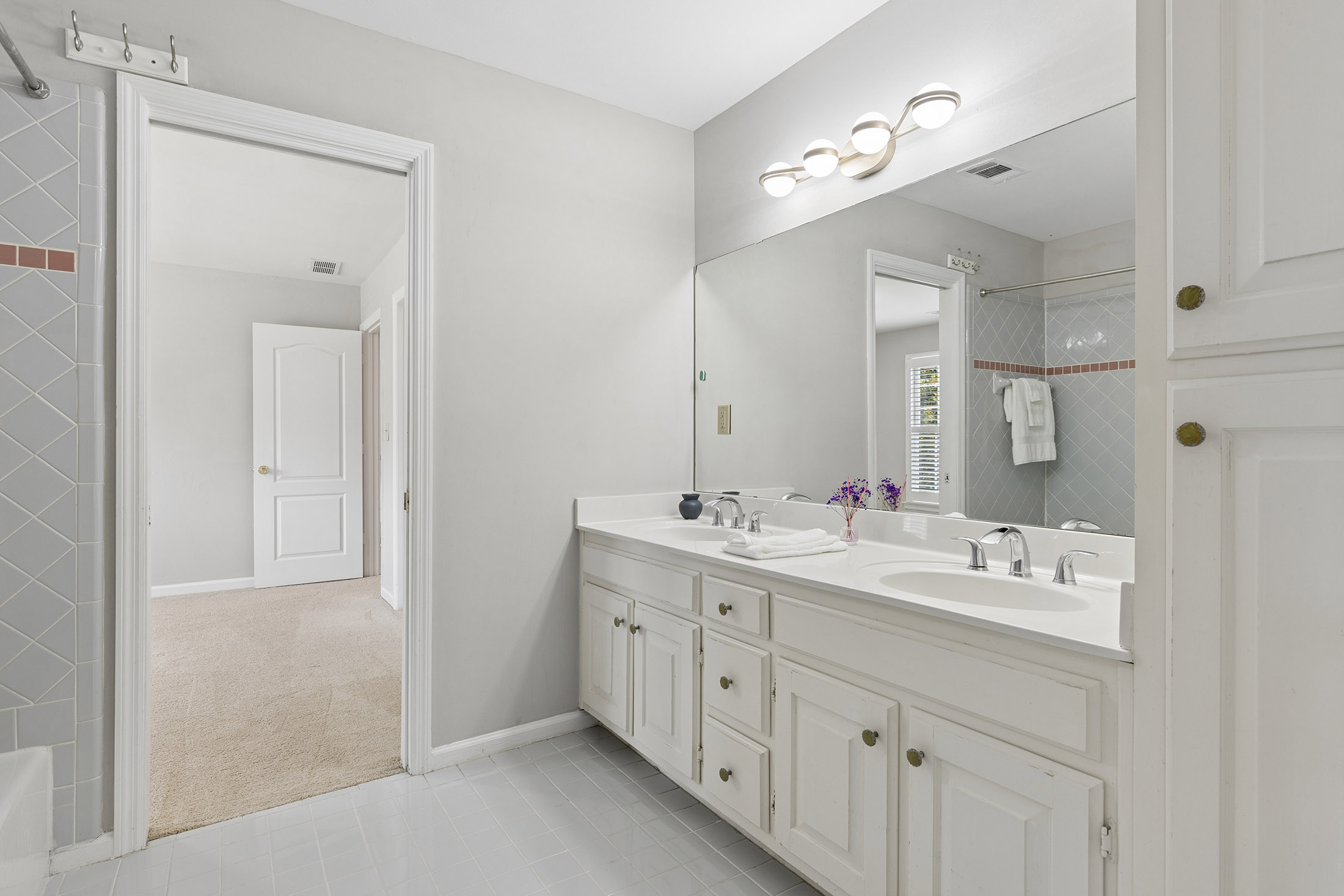  Beautifully Renovated French Provincial Home in Peachtree Corners - 物件實景