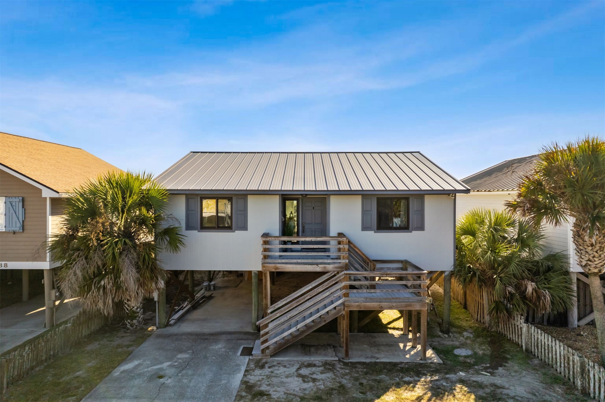 Fernandina Beach, Florida, 32034, United States, 3 Bedrooms Bedrooms, ,2 BathroomsBathrooms,Residential,For Sale,1985659