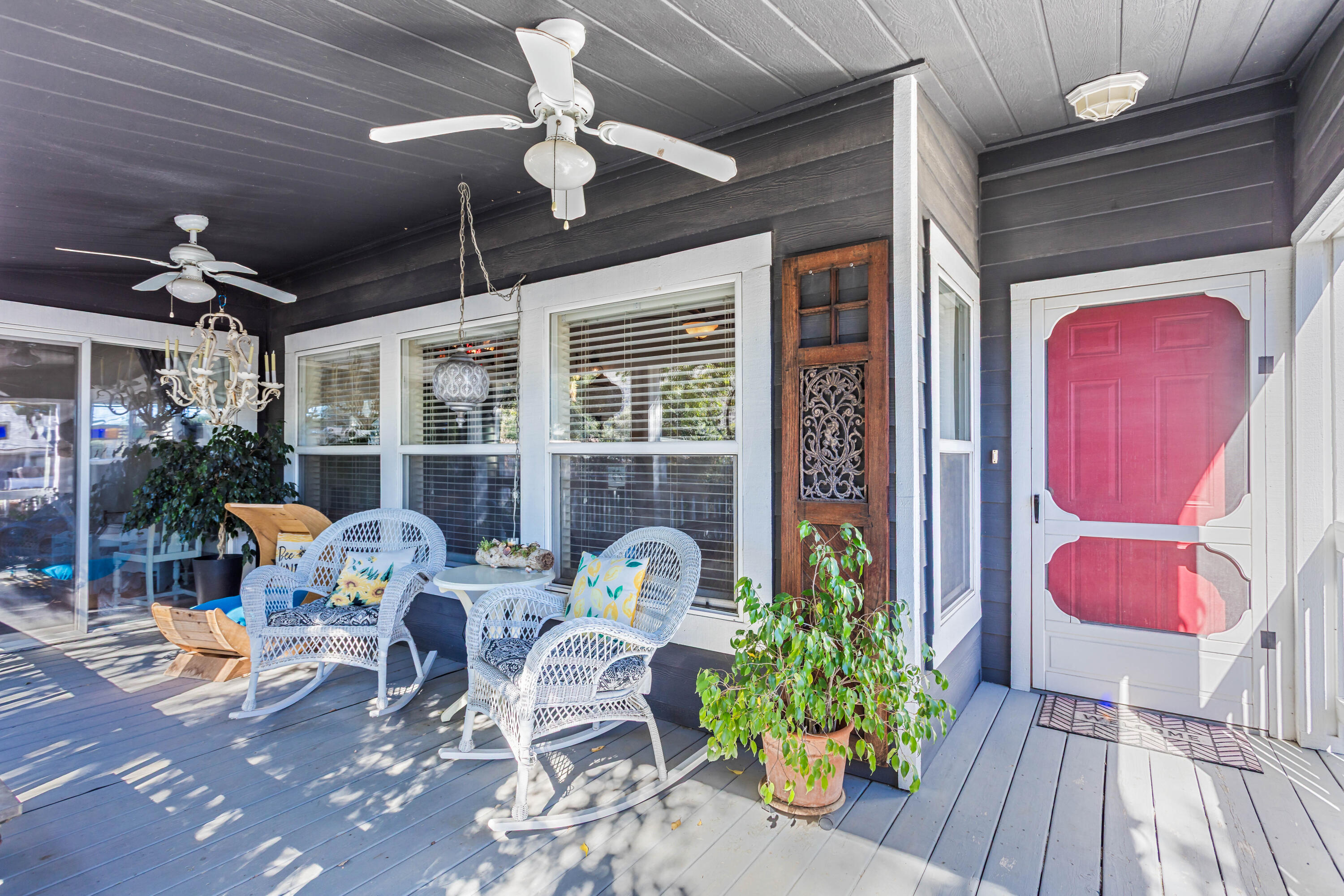 Los Alamos, California, 93440, United States, 3 Bedrooms Bedrooms, ,2 BathroomsBathrooms,Residential,For Sale,1985717