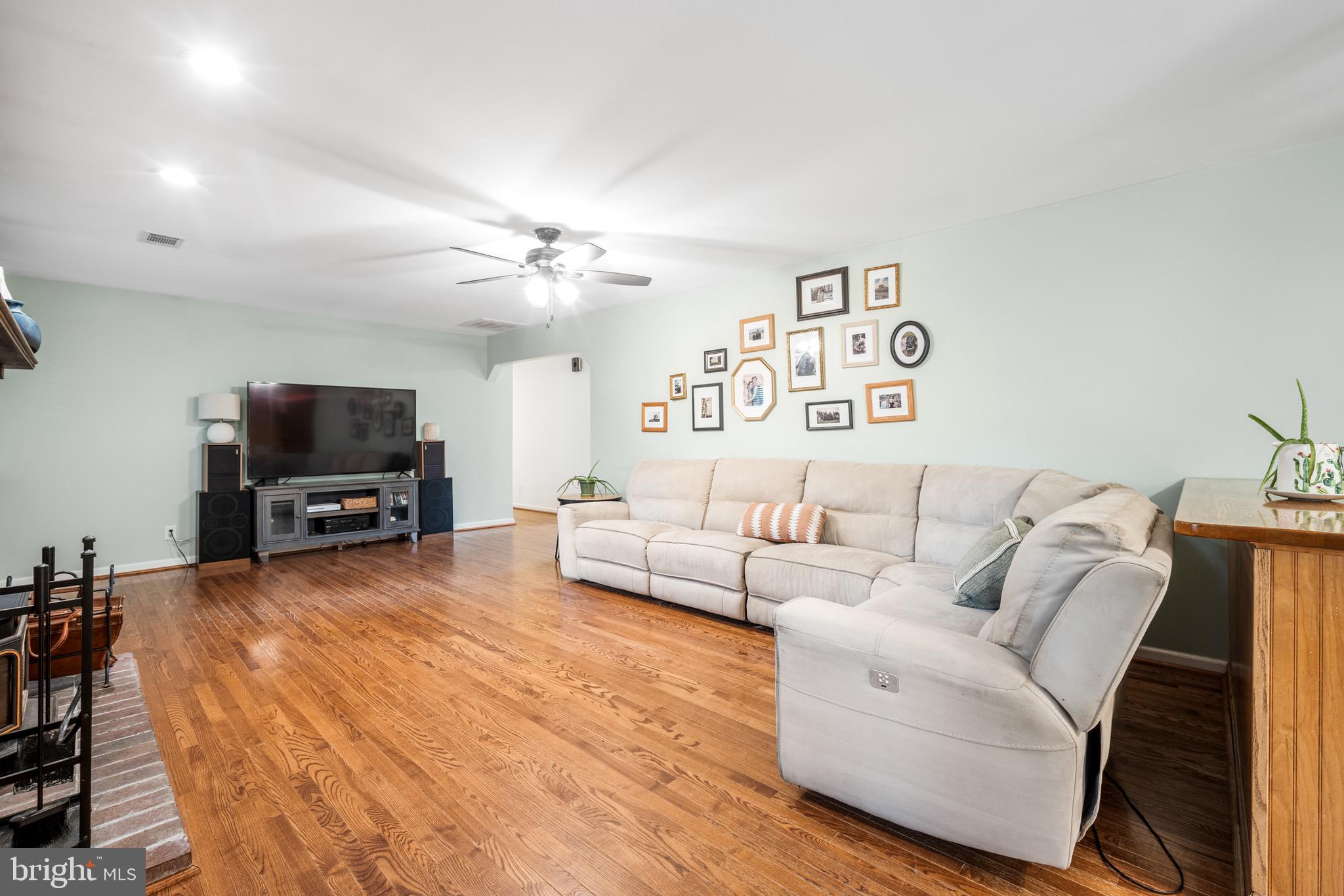 Stafford, Virginia, 22556, United States, 3 Bedrooms Bedrooms, ,2 BathroomsBathrooms,Residential,For Sale,1987062