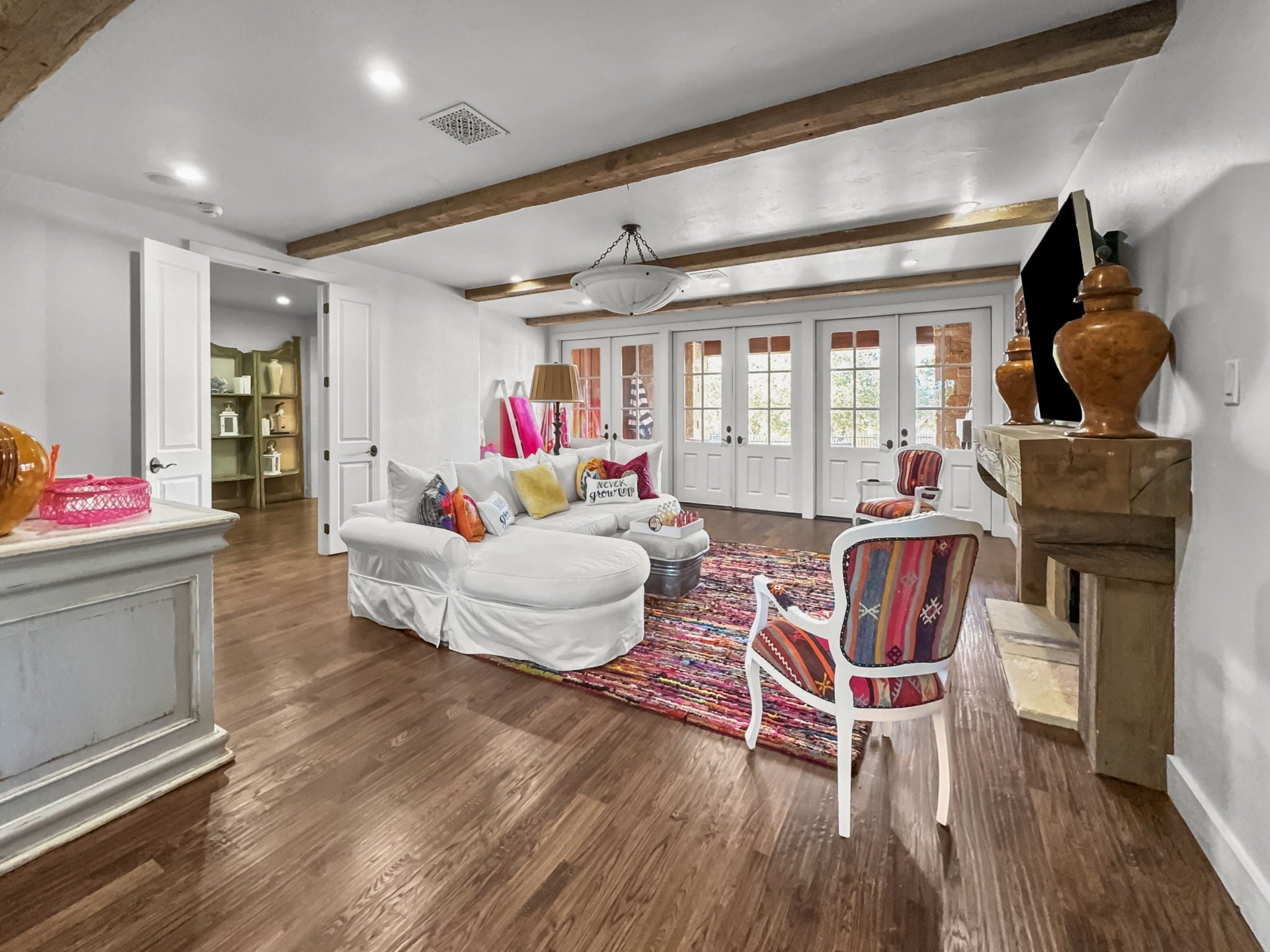 Graford, Texas, 76449, United States, 4 Bedrooms Bedrooms, ,7 BathroomsBathrooms,Residential,For Sale,1983316