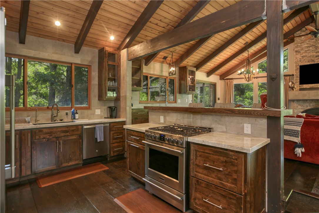 San Luis Obispo, California, 93405, United States, 3 Bedrooms Bedrooms, ,2 BathroomsBathrooms,Residential,For Sale,2048760