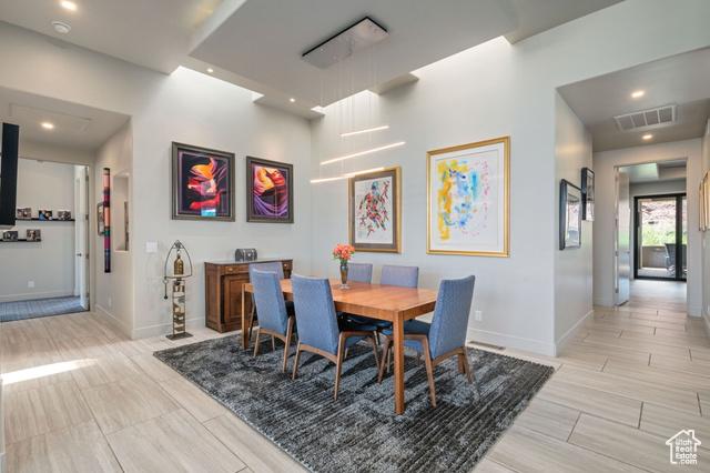 St. George, Utah, 84770, United States, 4 Bedrooms Bedrooms, ,4 BathroomsBathrooms,Residential,For Sale,1982839