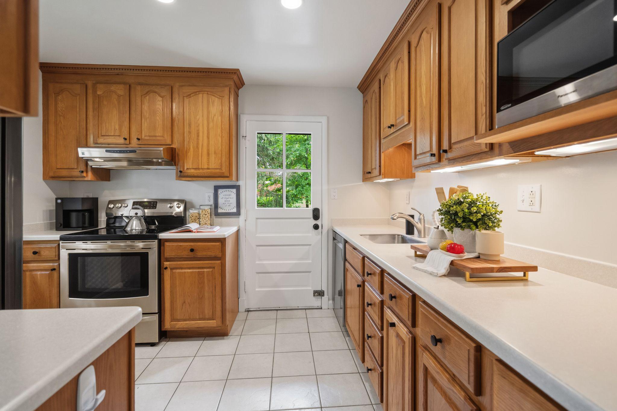  1504 Dare Court, Alexandria, VA, 22308 - 物件實景