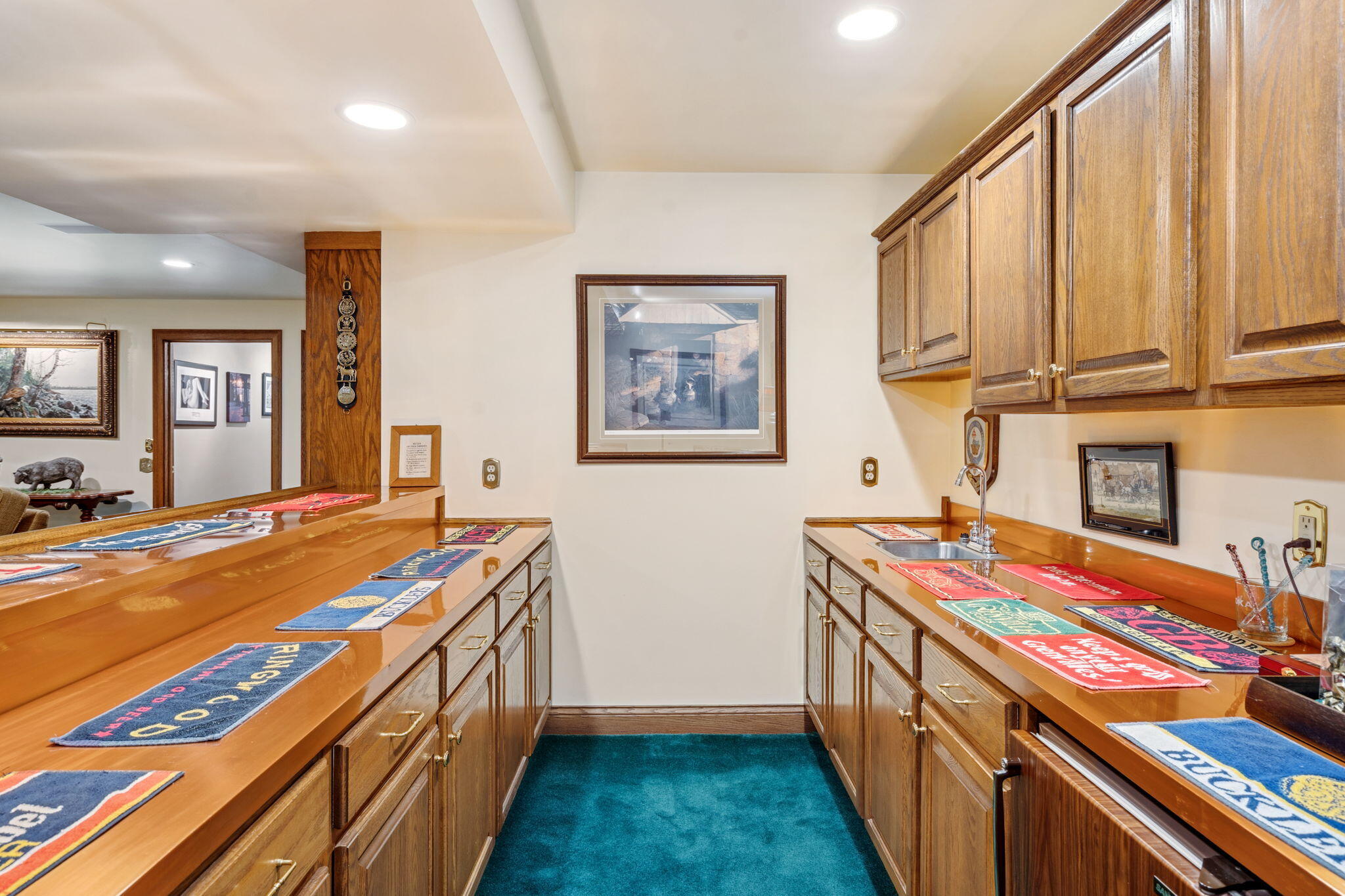 Saugatuck, Michigan, 49453, United States, 4 Bedrooms Bedrooms, ,5 BathroomsBathrooms,Residential,For Sale,1980395