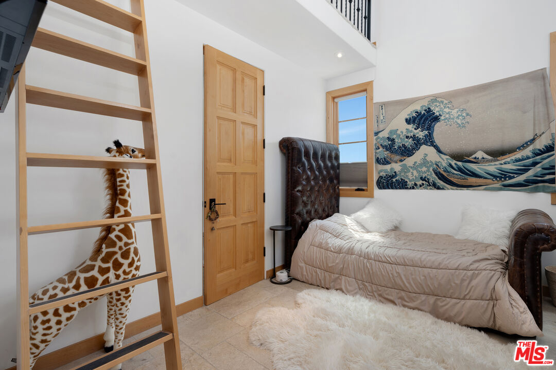 Malibu, California, 90265, United States, 3 Bedrooms Bedrooms, ,3 BathroomsBathrooms,Residential,For Sale,2002033