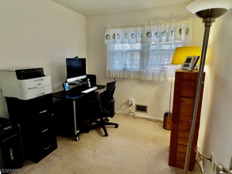 Mount Olive Twp., New Jersey, 07836, United States, 4 Bedrooms Bedrooms, ,2 BathroomsBathrooms,Residential,For Sale,1987785