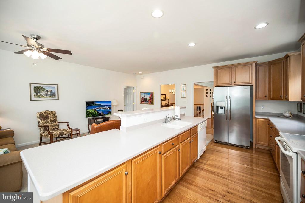 Fredericksburg, Virginia, 22401, United States, 3 Bedrooms Bedrooms, ,3 BathroomsBathrooms,Residential,For Sale,1911277