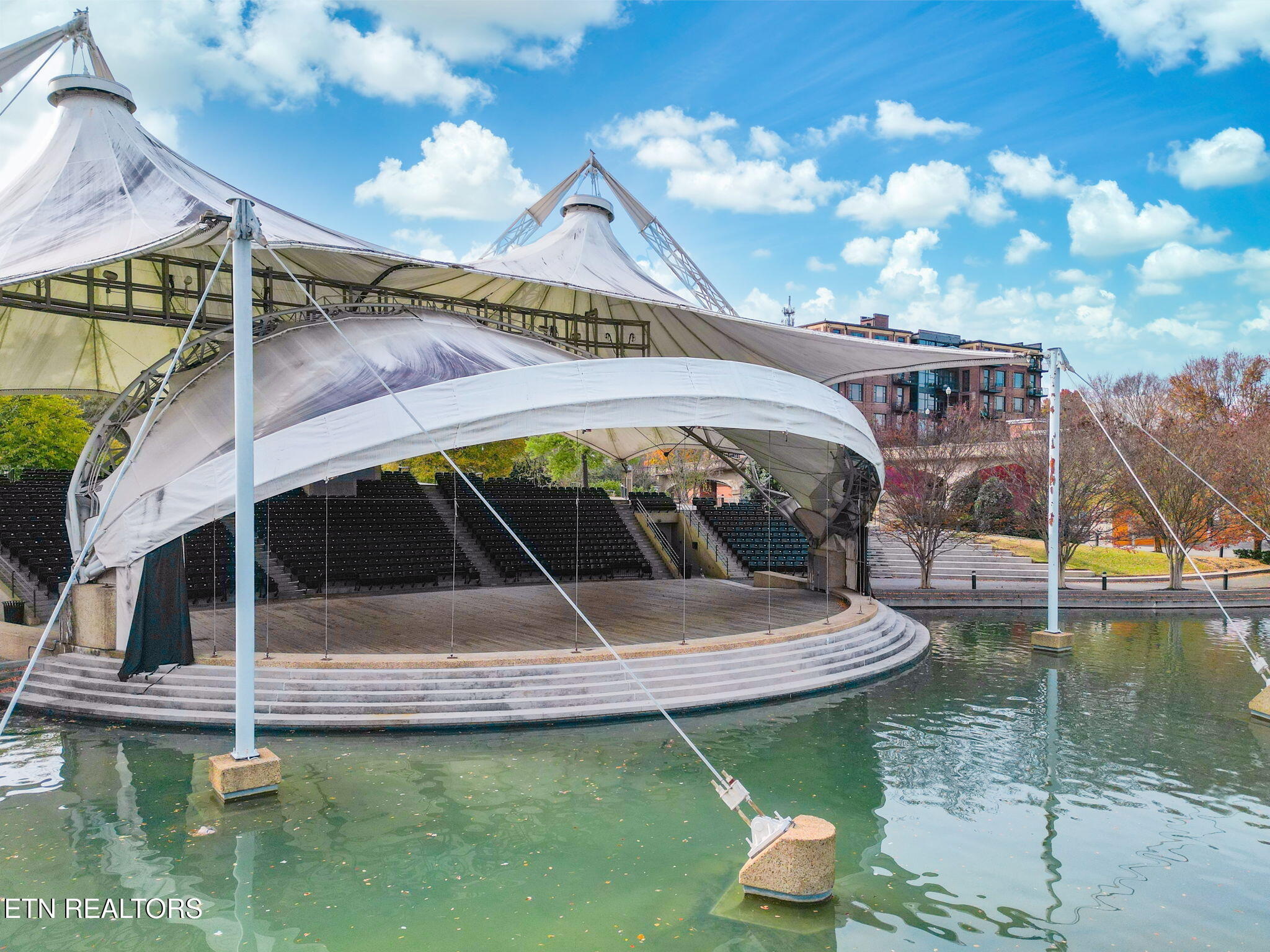 Knoxville, Tennessee, 37916, United States, 1 Bedroom Bedrooms, ,1 BathroomBathrooms,Residential,For Sale,1995398