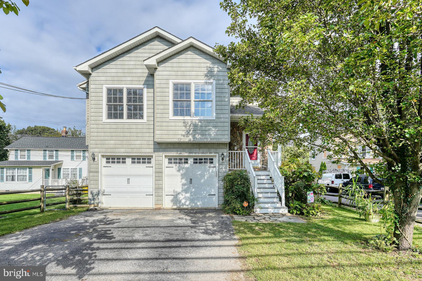 Linthicum Heights, Maryland, 21090, United States, 3 Bedrooms Bedrooms, ,3 BathroomsBathrooms,Residential,For Sale,2005219