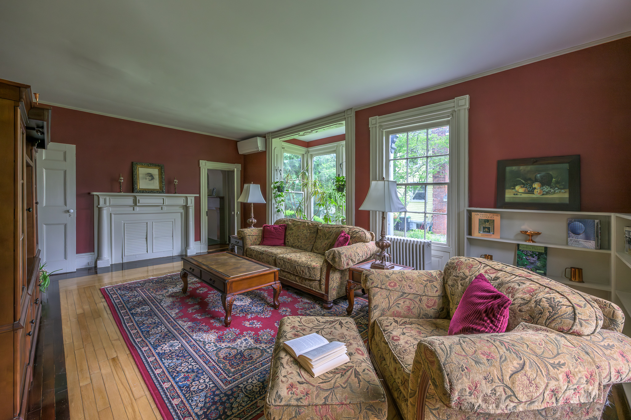  24 Albany Avenue, Kinderhook, NY 12106 - 物件實景