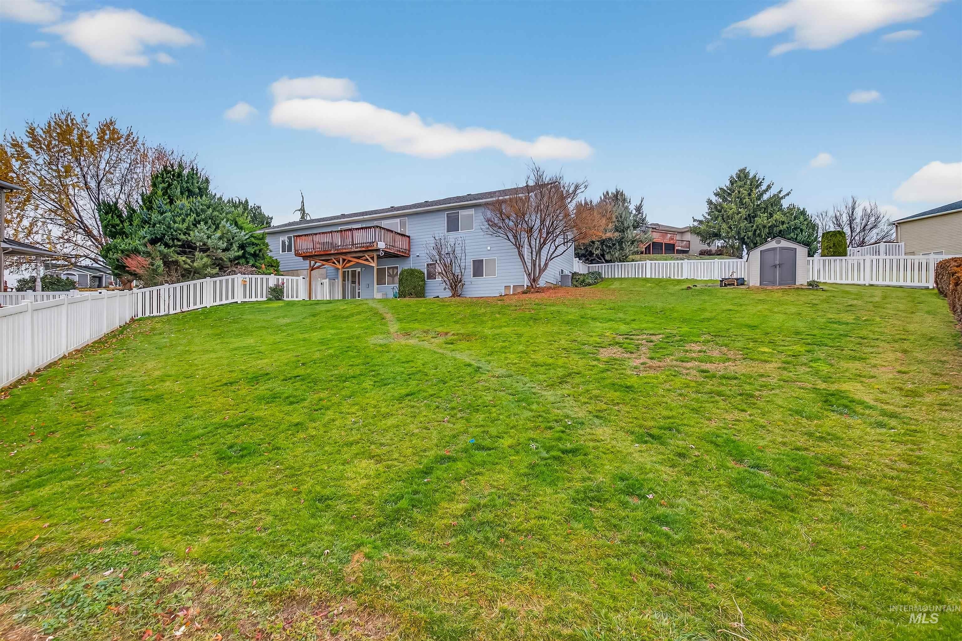 Clarkston, Washington, 99403, United States, 6 Bedrooms Bedrooms, ,3 BathroomsBathrooms,Residential,For Sale,2005676