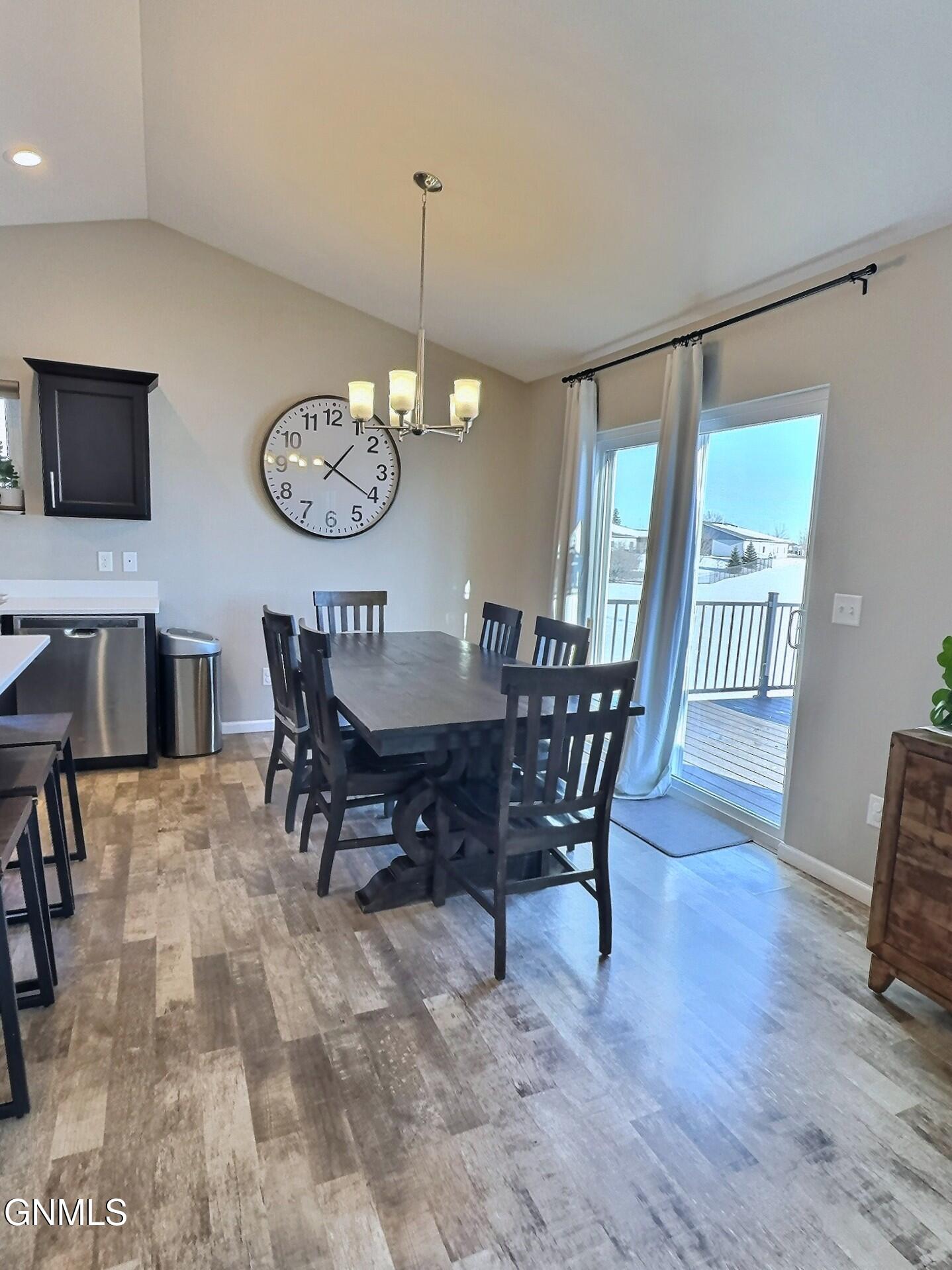 Mandan, North Dakota, 58554, United States, 4 Bedrooms Bedrooms, ,2 BathroomsBathrooms,Residential,For Sale,2006369