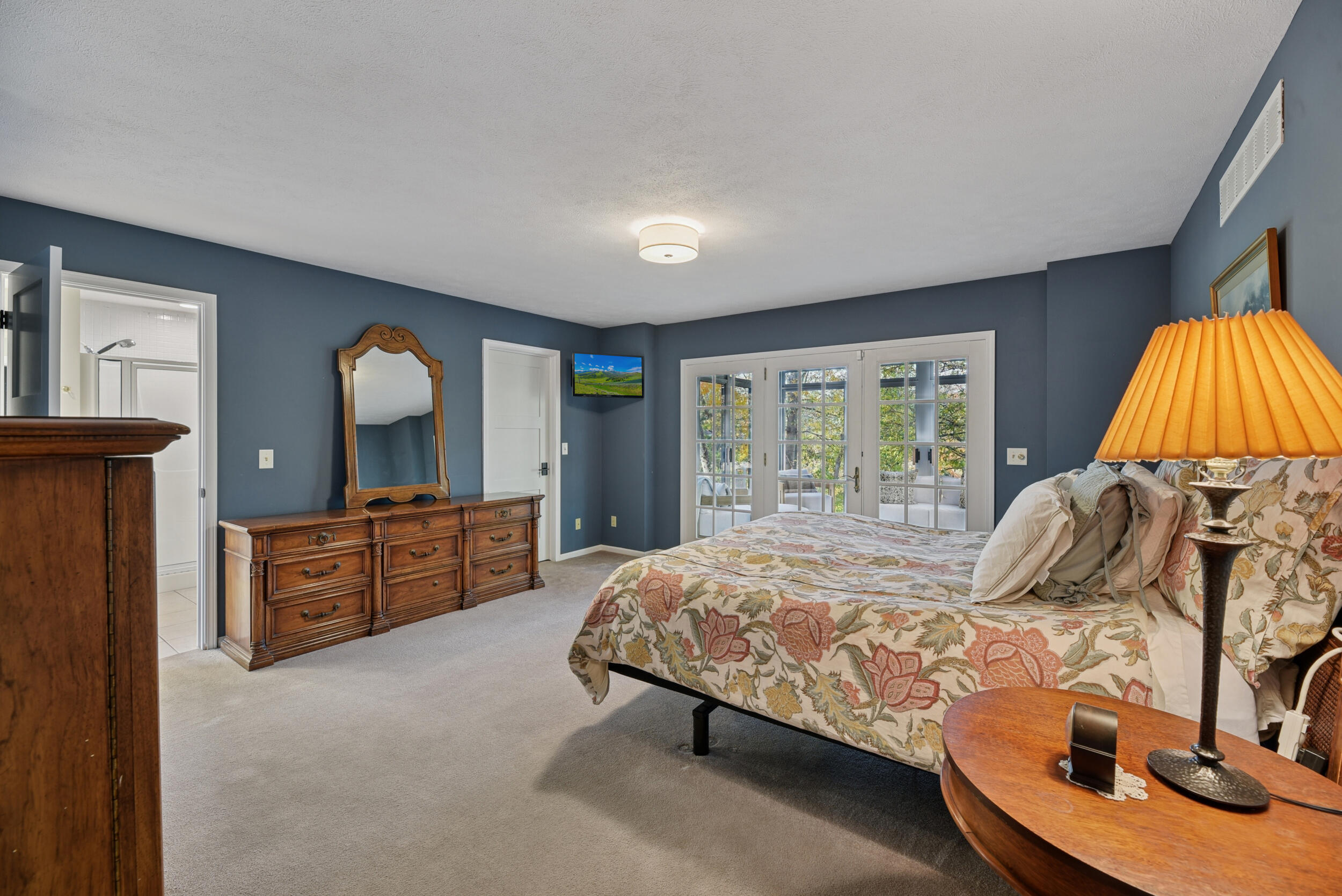 Long Beach, Indiana, 46360, United States, 4 Bedrooms Bedrooms, ,4 BathroomsBathrooms,Residential,For Sale,1989187