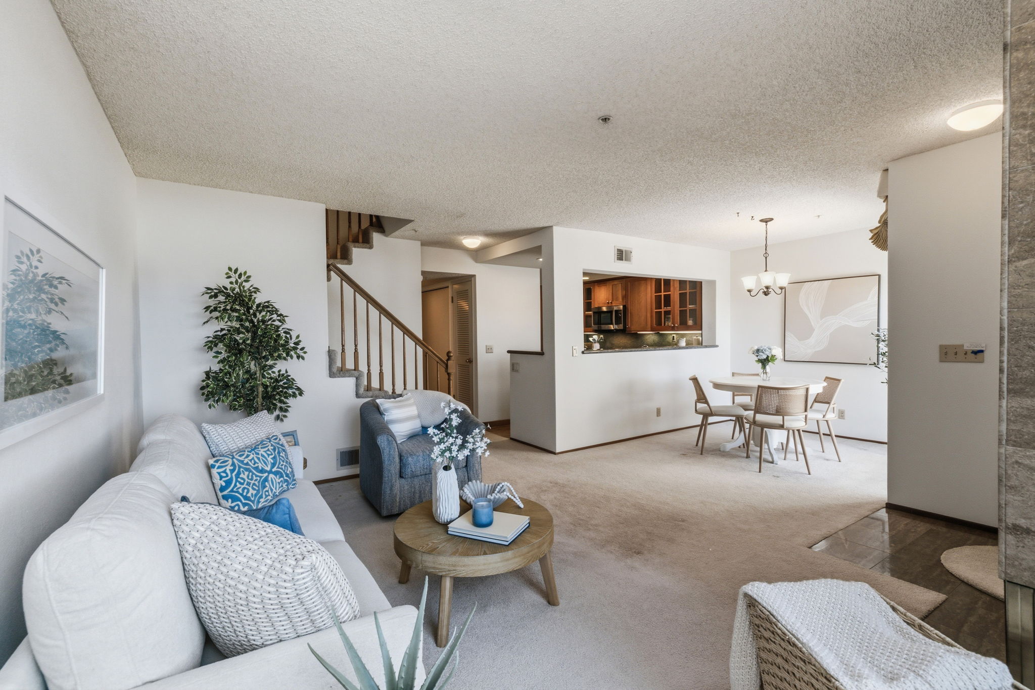  Waterfront Townhome-Style Condo - 物件實景