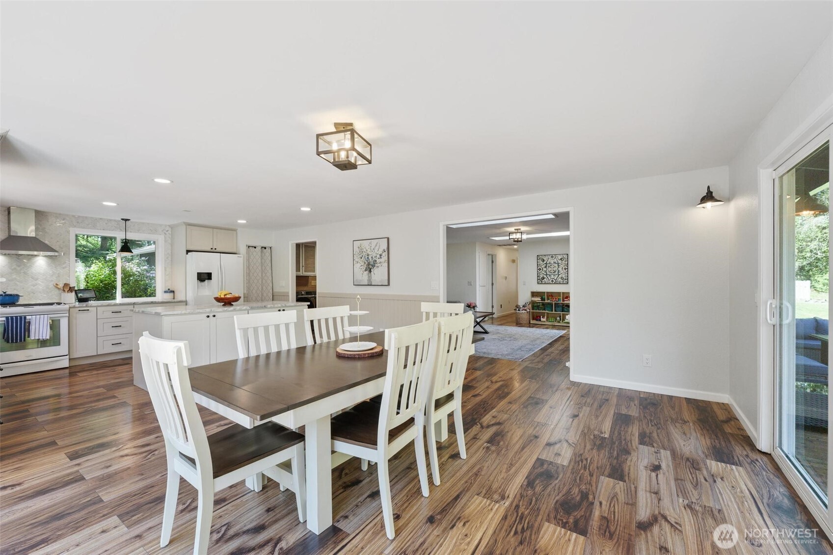 Gig Harbor, Washington, 98332, United States, 3 Bedrooms Bedrooms, ,1 BathroomBathrooms,Residential,For Sale,1907561
