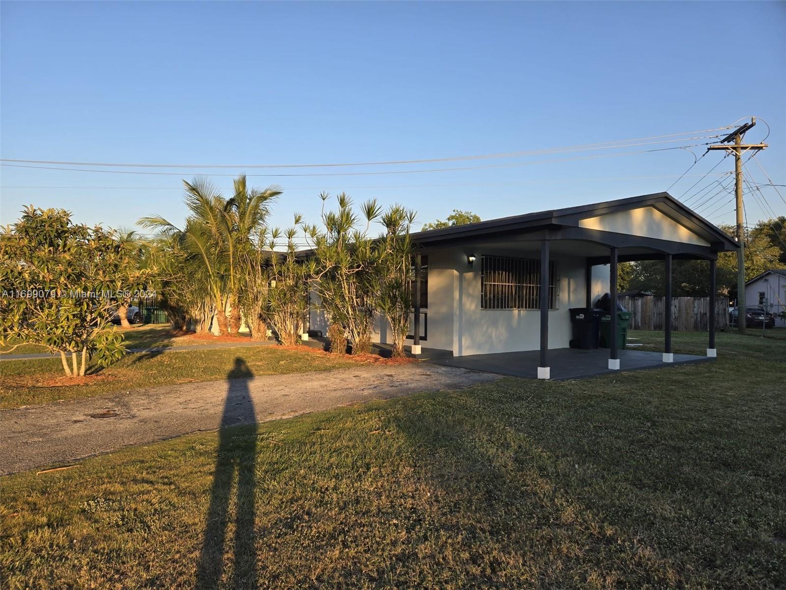 9780 SW 167th St, Miami, Florida, 33157, United States, 3 Bedrooms Bedrooms, ,1 BathroomBathrooms,Residential,For Sale,9780 SW 167th St,1664203