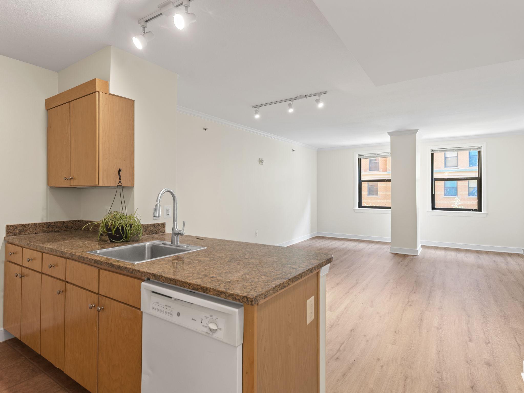  616 E E Street NW, Washington, DC, 20004 - 物件實景