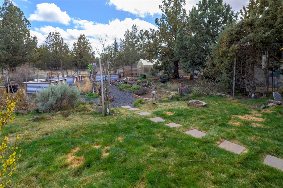 Prineville, Oregon, 97754, United States, 3 Bedrooms Bedrooms, ,2 BathroomsBathrooms,Residential,For Sale,1721299