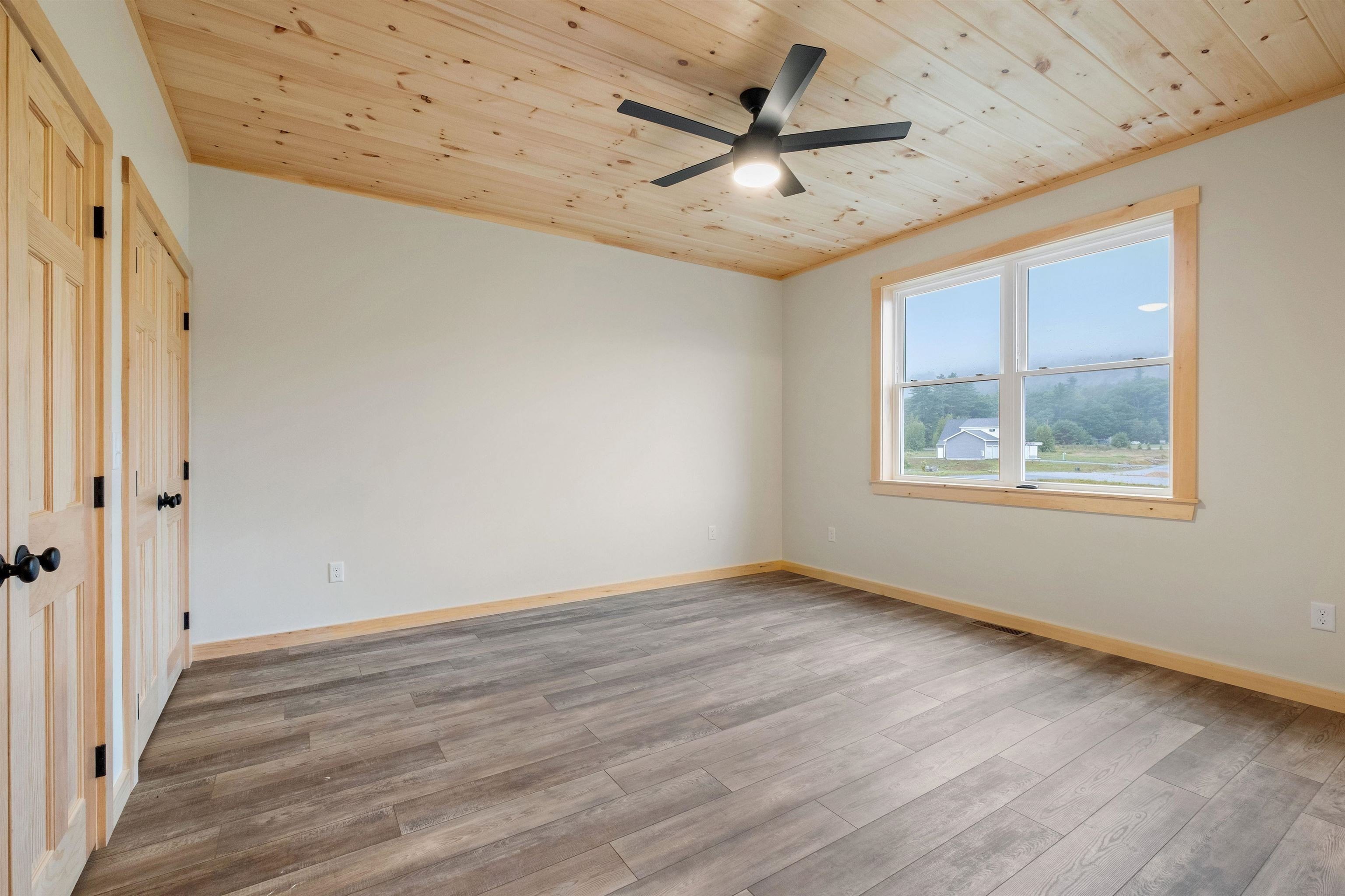 Thornton, New Hampshire, 03285, United States, 3 Bedrooms Bedrooms, ,3 BathroomsBathrooms,Residential,For Sale,1974297