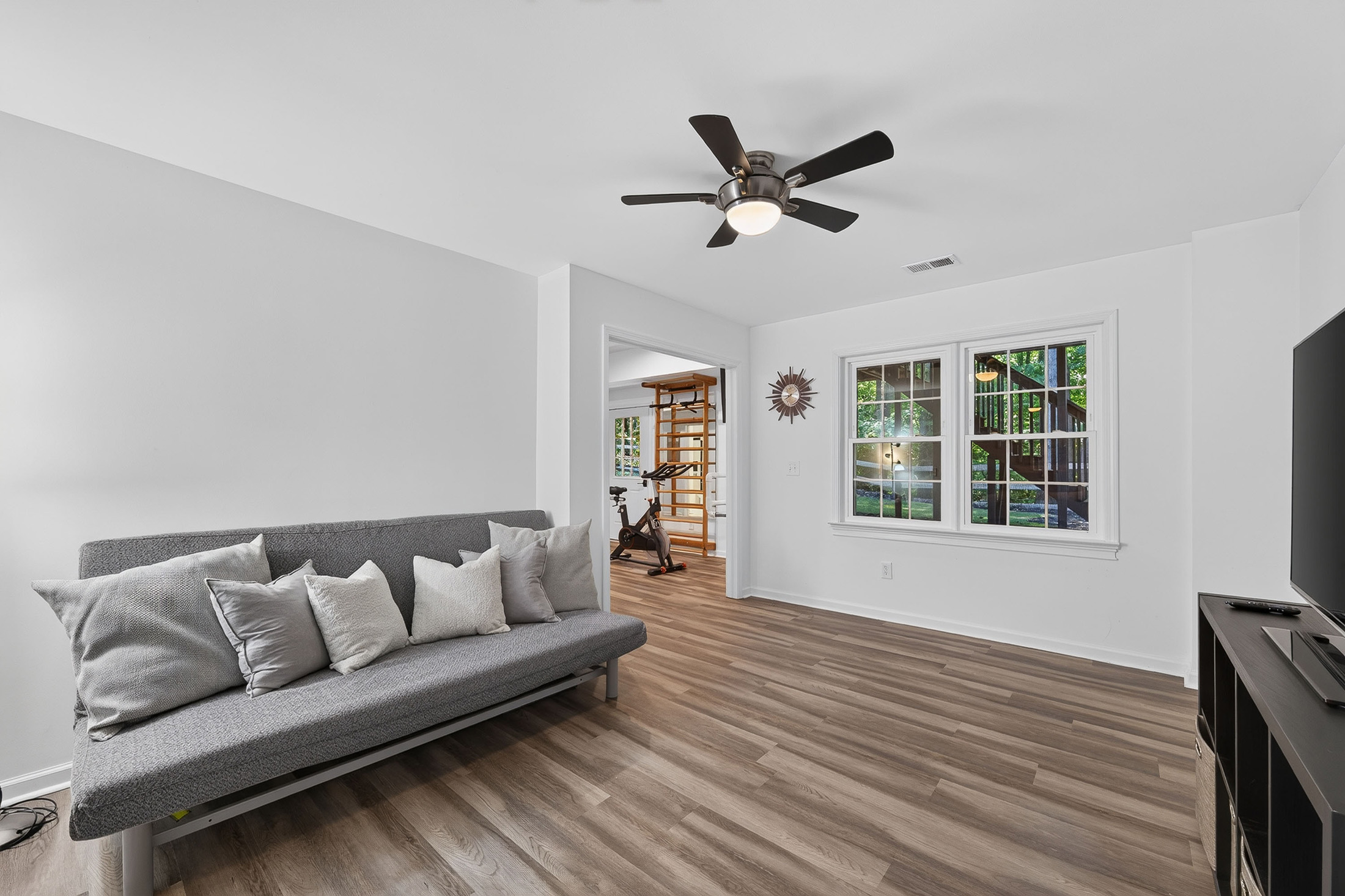  Beautifully Renovated Home on Quiet Cul-De-Sac in Sought-After Brierfield - 物件實景