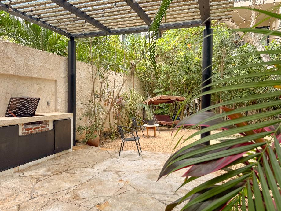 Tulum, Quintana Roo, 77760, Mexico, 2 Bedrooms Bedrooms, ,2 BathroomsBathrooms,Residential,For Sale,1917305