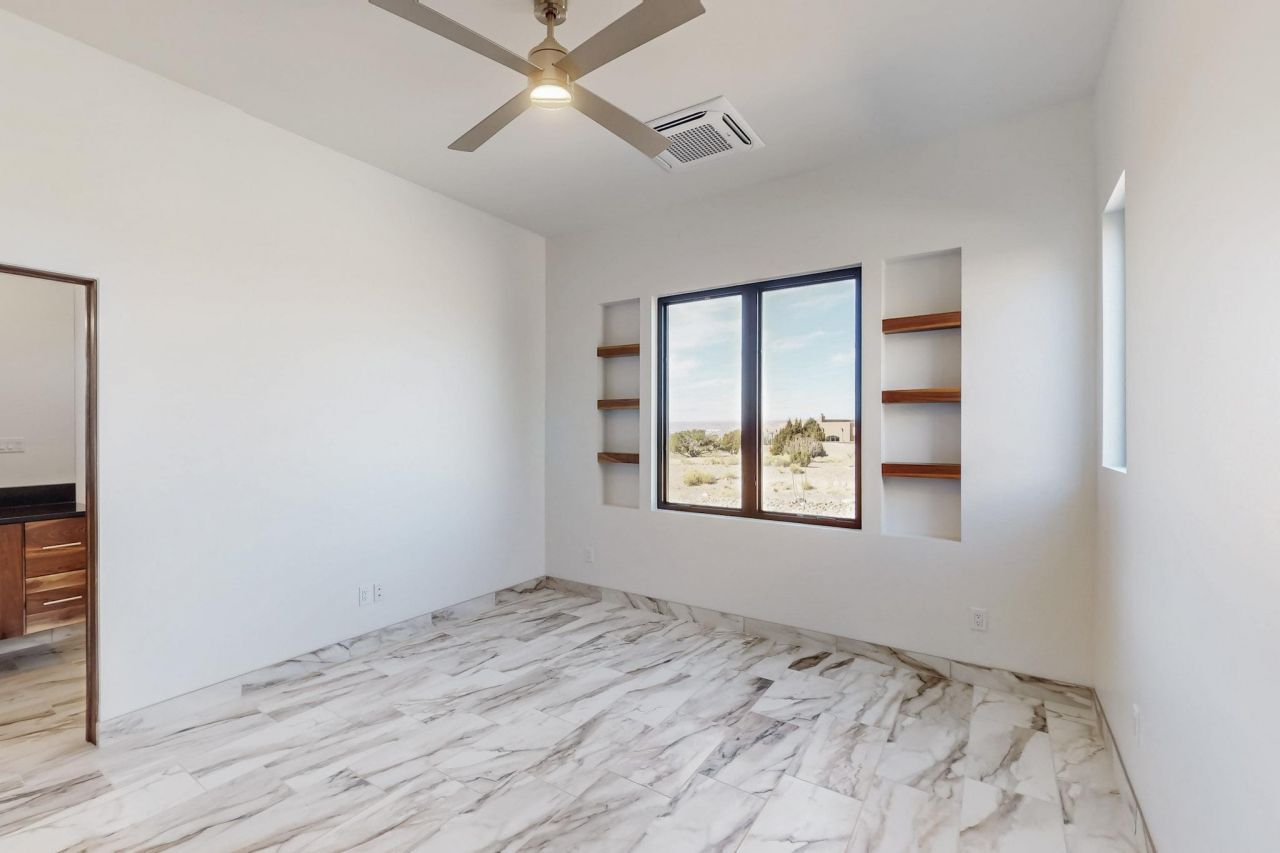 Placitas, New Mexico, 87043, United States, 3 Bedrooms Bedrooms, ,4 BathroomsBathrooms,Residential,For Sale,1903548