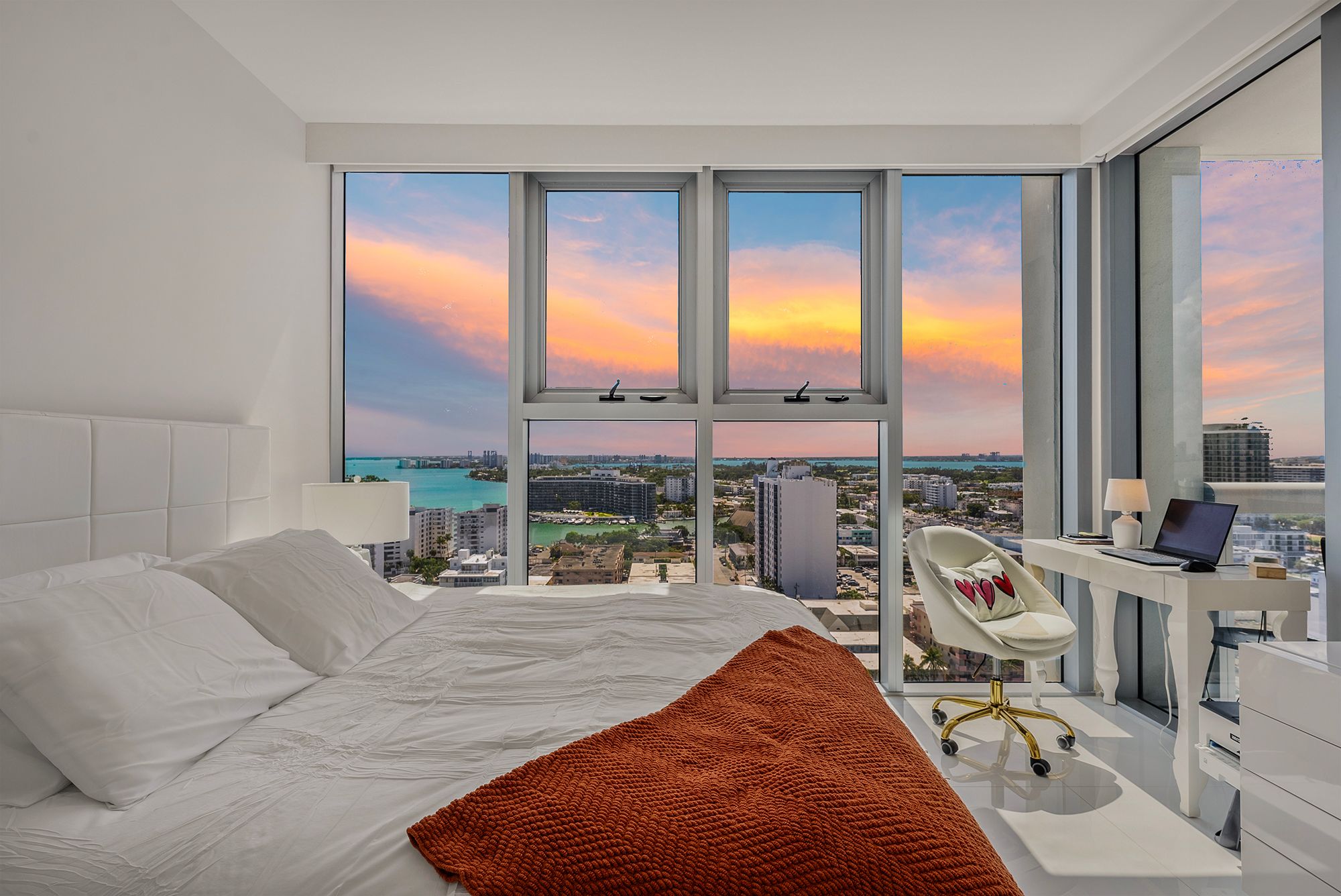  6899 Collins Ave, Miami Beach, FL, 33141 - 物件實景