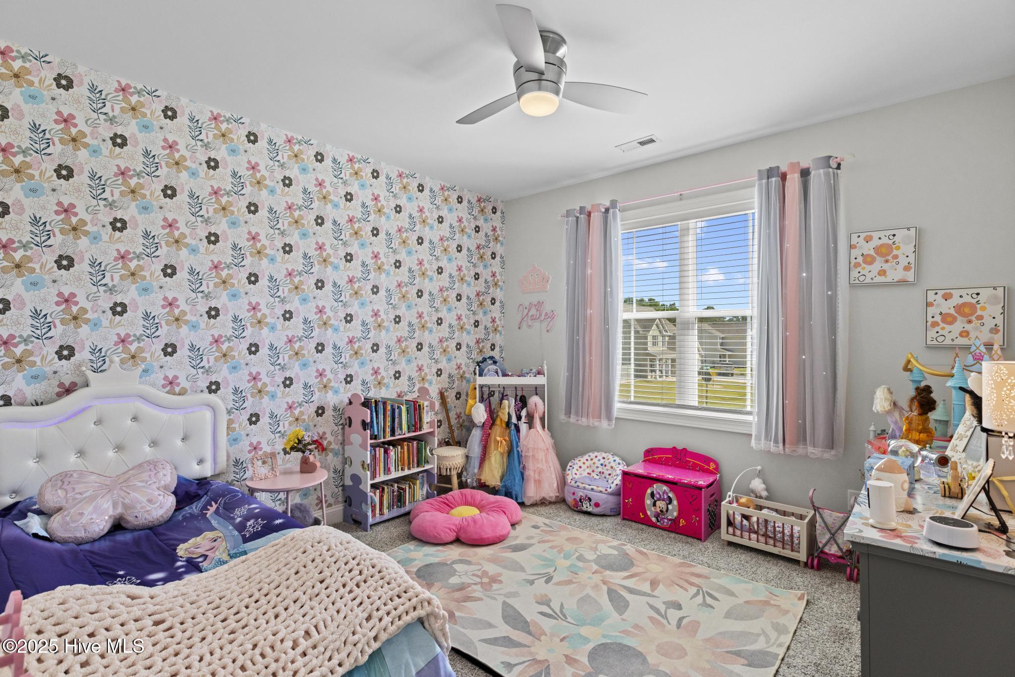 Peletier, North Carolina, 28584, United States, 4 Bedrooms Bedrooms, ,3 BathroomsBathrooms,Residential,For Sale,1976266