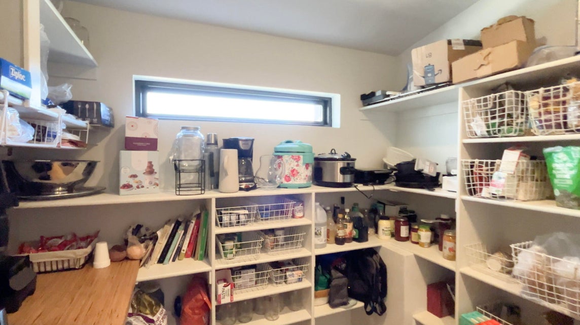 Washington, Utah, 84780, United States, 4 Bedrooms Bedrooms, ,4 BathroomsBathrooms,Residential,For Sale,1998221