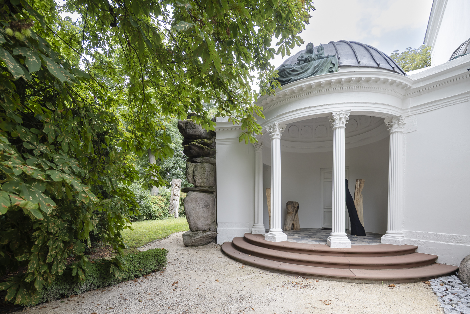  the lili temple – where  goethe