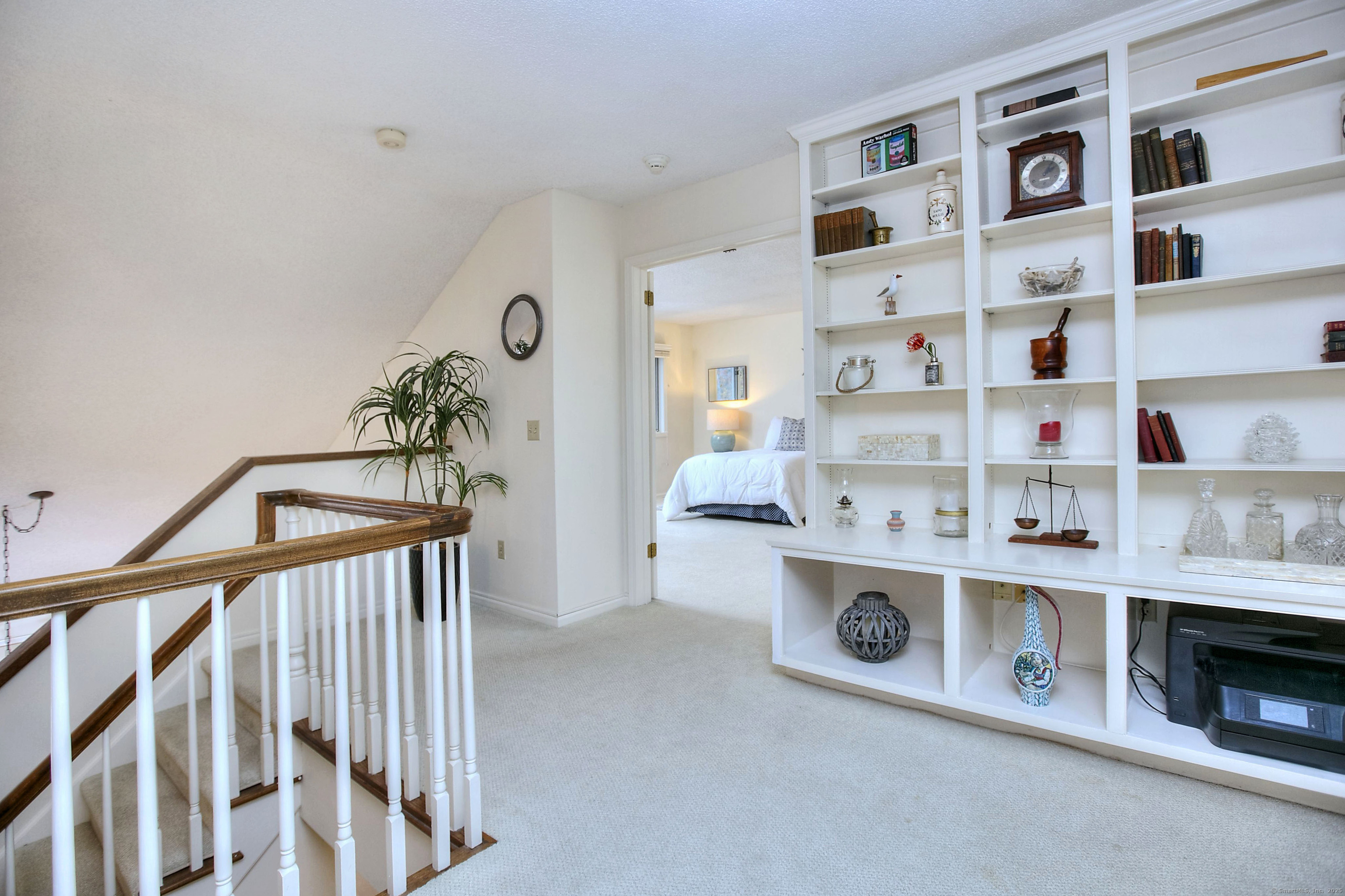 Westport, Connecticut, 06880, United States, 2 Bedrooms Bedrooms, ,3 BathroomsBathrooms,Residential,For Sale,1988257