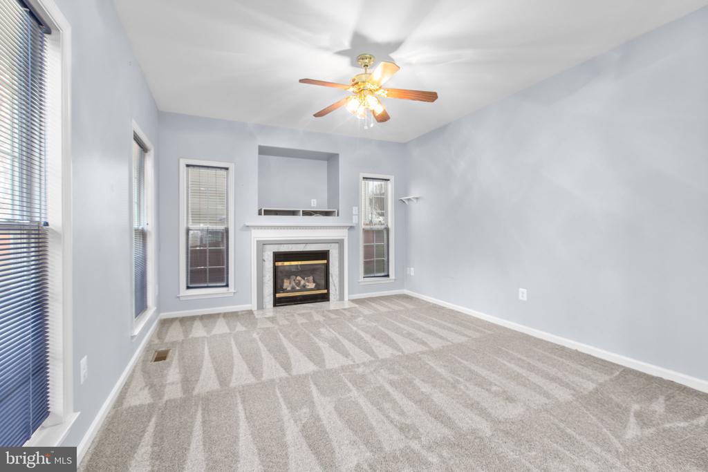 Stafford, Virginia, 22554, United States, 4 Bedrooms Bedrooms, ,4 BathroomsBathrooms,Residential,For Sale,2009309