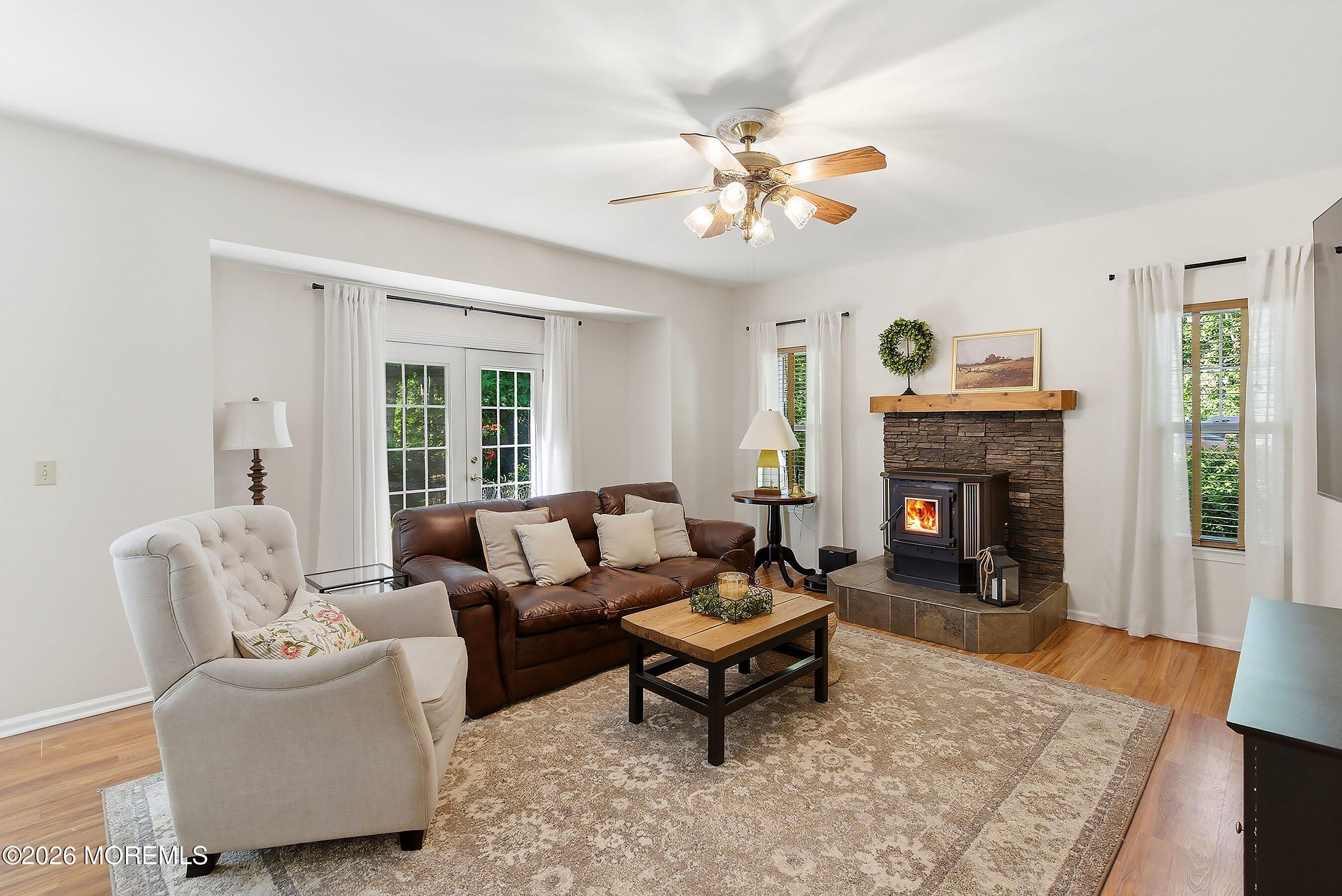 New Egypt, New Jersey, 08533, United States, 4 Bedrooms Bedrooms, ,3 BathroomsBathrooms,Residential,For Sale,2048473