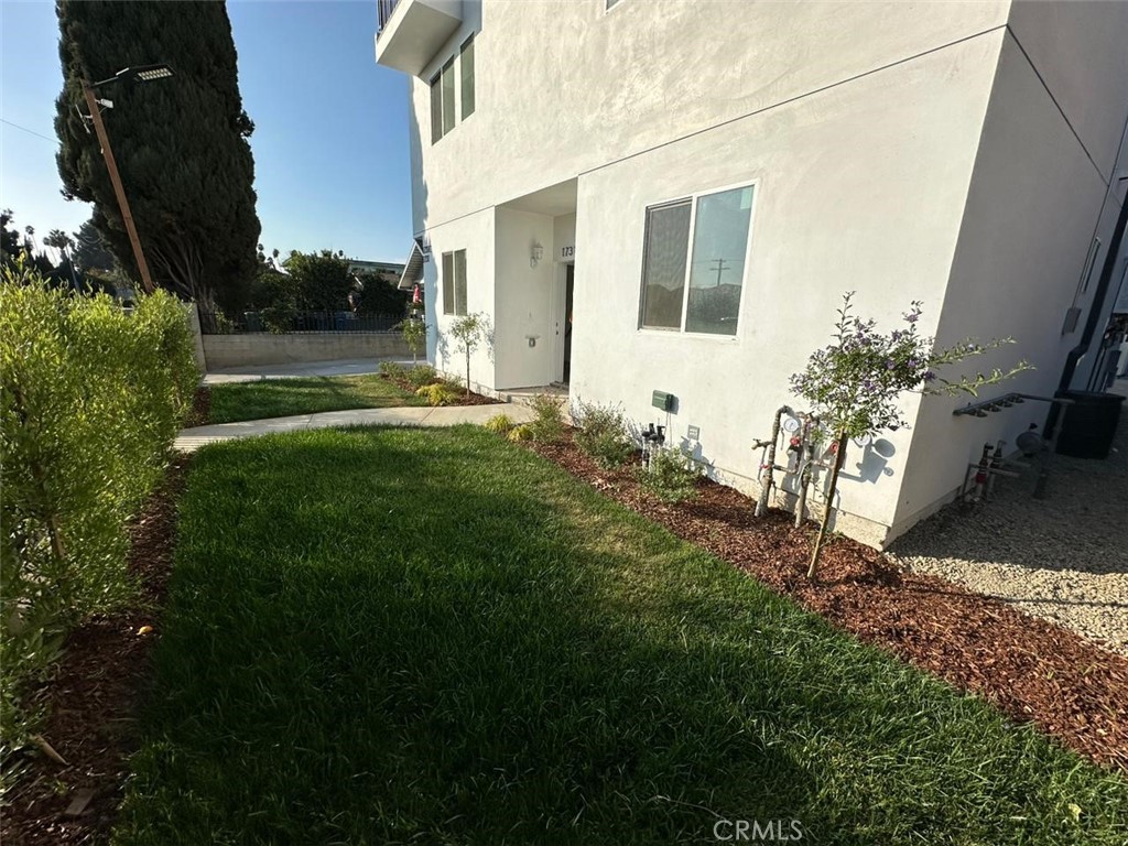 LOS ANGELES, California, 90001, United States, ,Residential,For Sale,1810570
