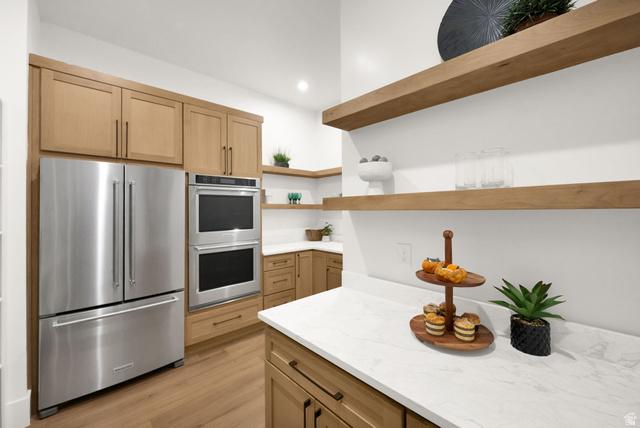 Riverton, Utah, 84065, United States, 7 Bedrooms Bedrooms, ,4 BathroomsBathrooms,Residential,For Sale,1977037