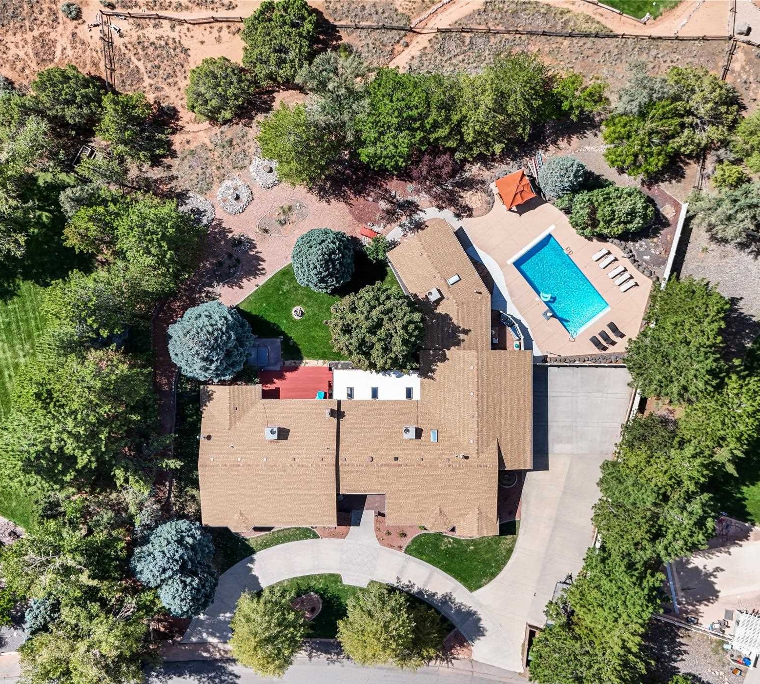 Grand Junction, Colorado, 81507, United States, 4 Bedrooms Bedrooms, ,4 BathroomsBathrooms,Residential,For Sale,1947056