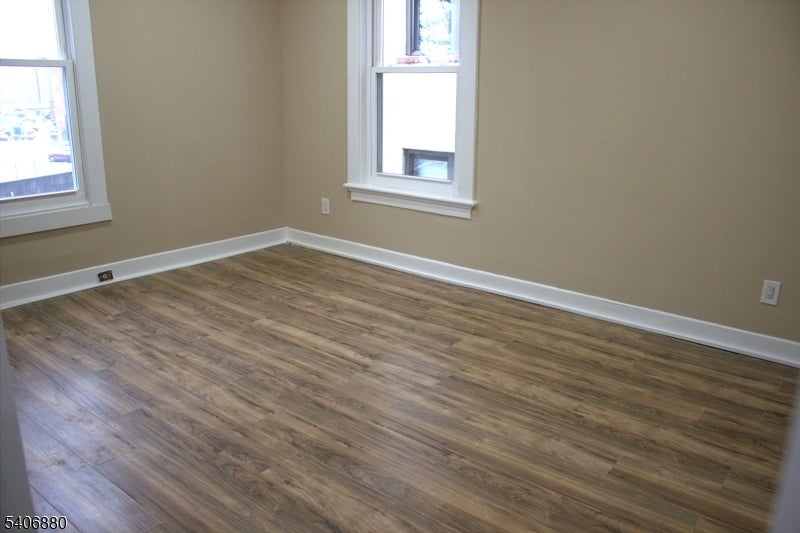 Elizabeth City, New Jersey, 07208, United States, 5 Bedrooms Bedrooms, ,4 BathroomsBathrooms,Residential,For Sale,2011713