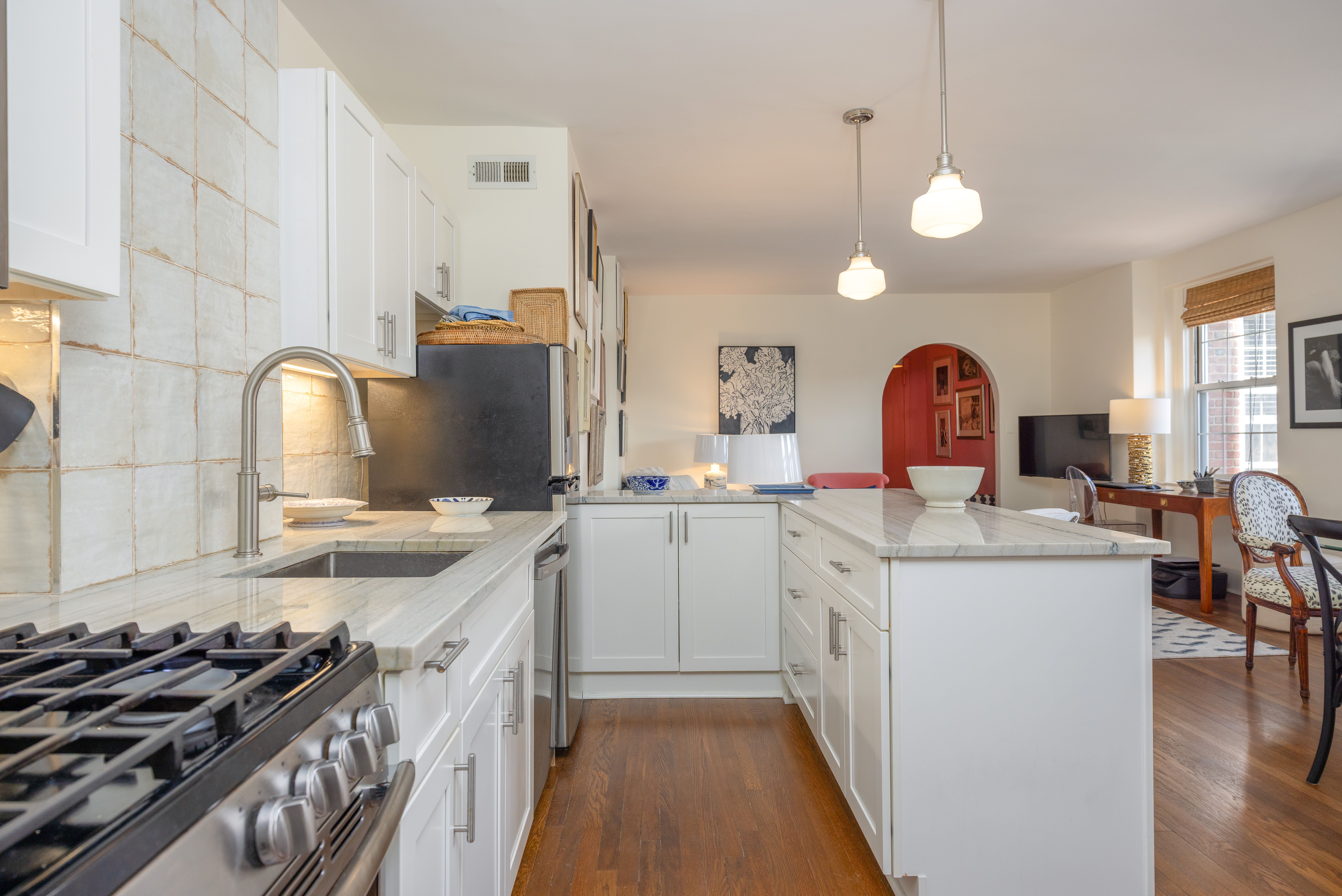  270 Bronxville Road - 物件實景