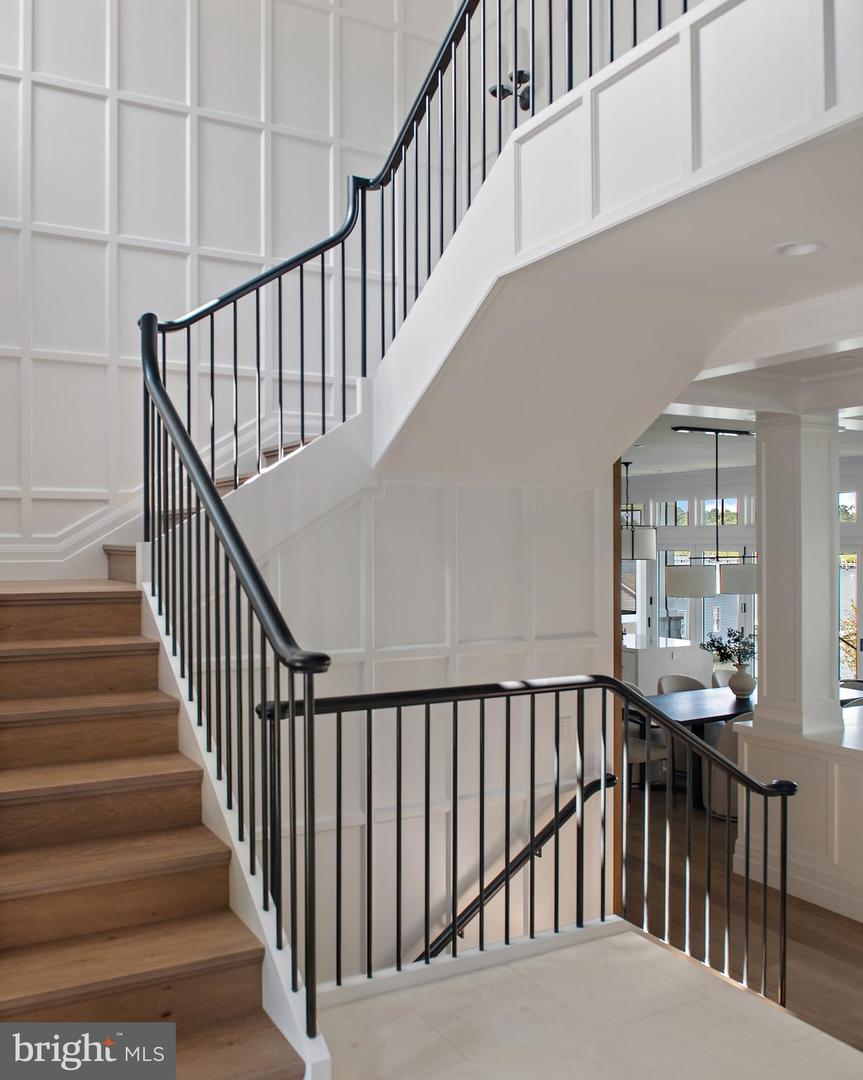Annapolis, Maryland, 21403, United States, 4 Bedrooms Bedrooms, ,6 BathroomsBathrooms,Residential,For Sale,1940452