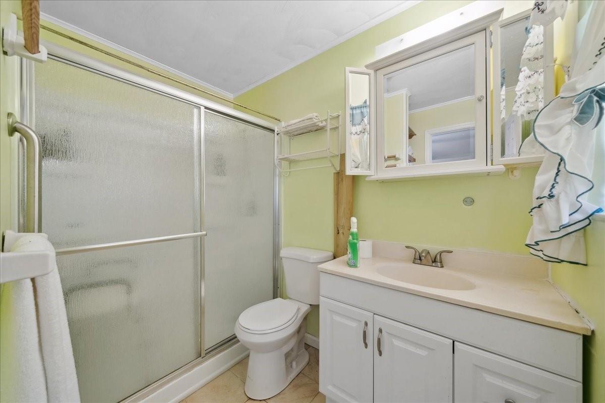 Sebastian, Florida, 32958, United States, 5 Bedrooms Bedrooms, ,3 BathroomsBathrooms,Residential,For Sale,1867275